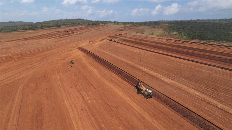 Guinea Bauxite mining with surface miners maximizes profitability