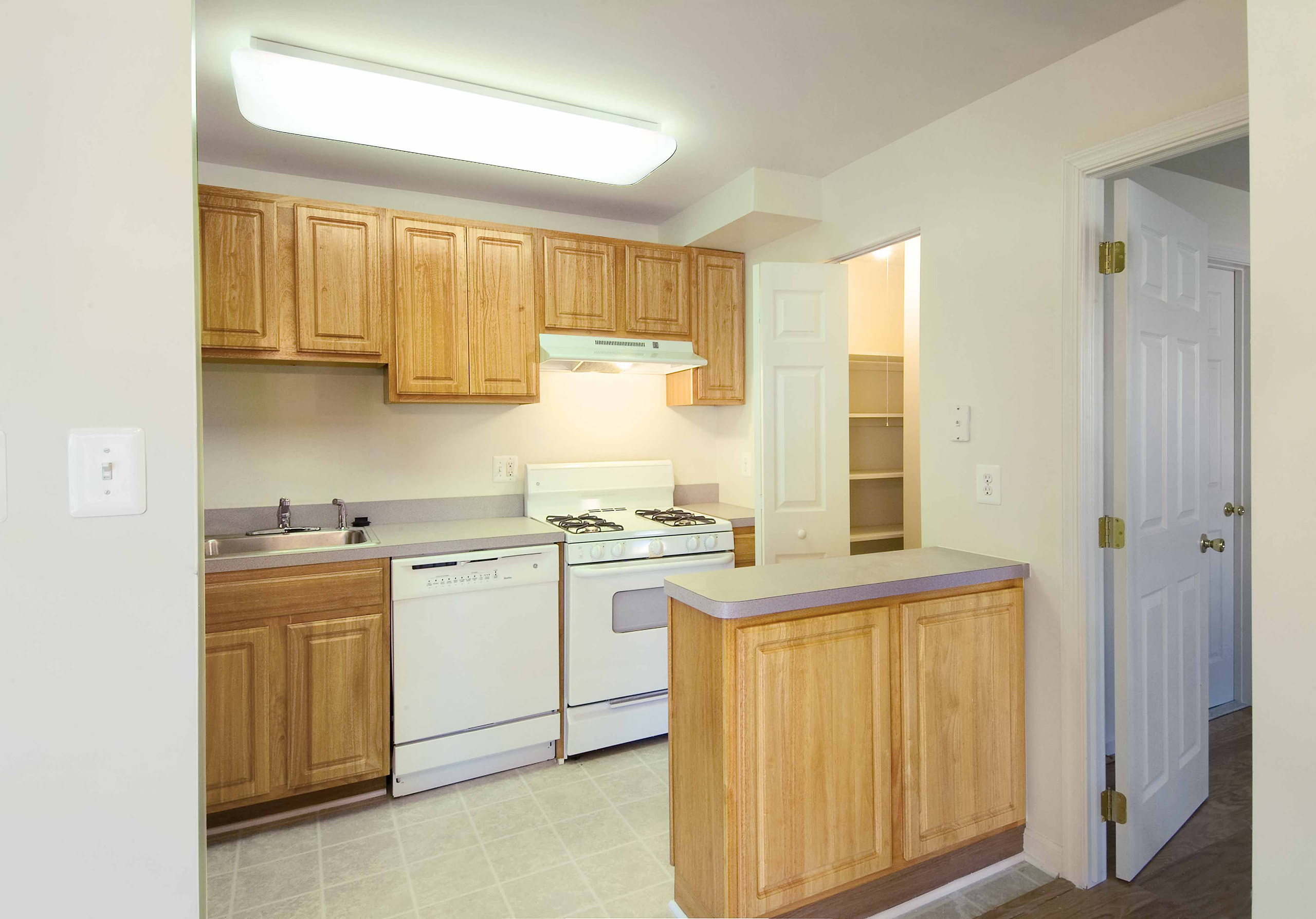 Timberlane Condominium Minkoff Company