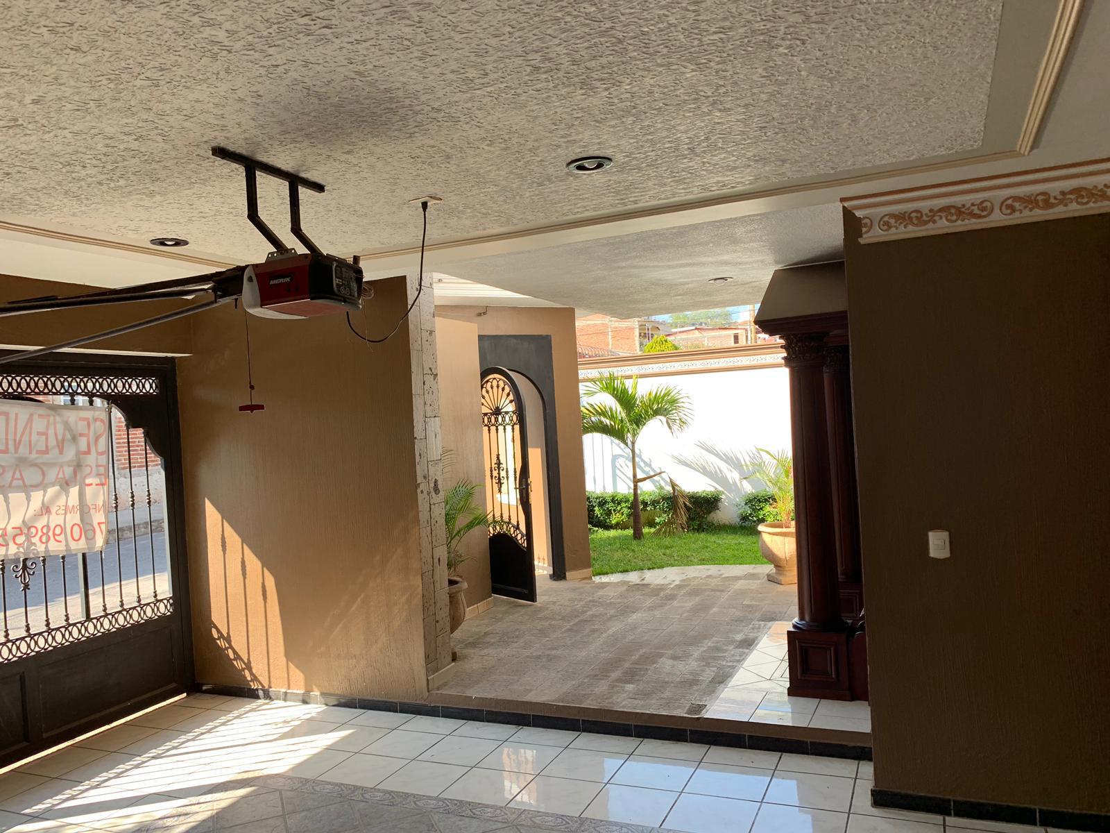 CASA EN VENTA JIQUILPAN, RESIDENCIA M Inmuebles Querétaro