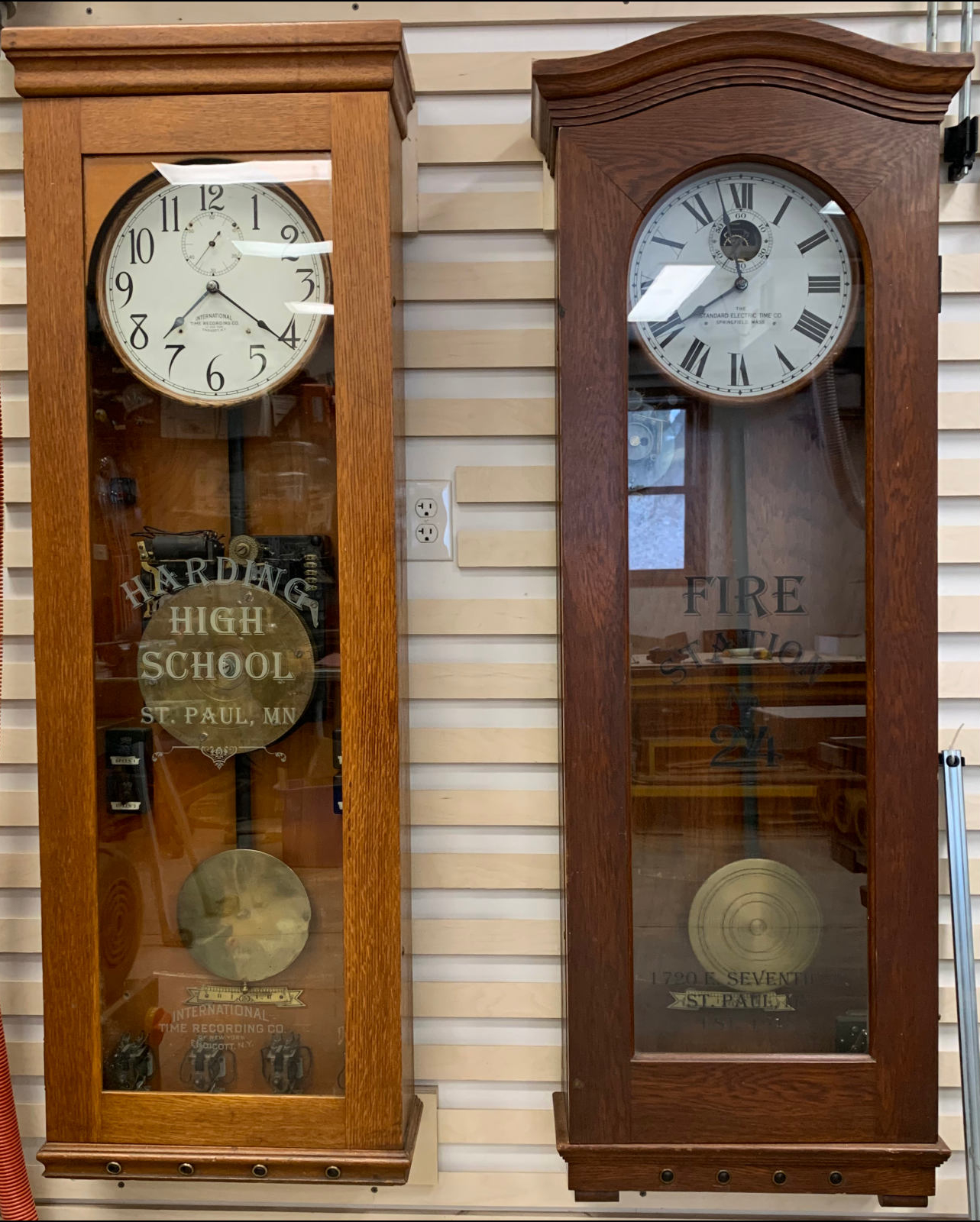 Tag standard electric time Minnesota Clocks & Watches