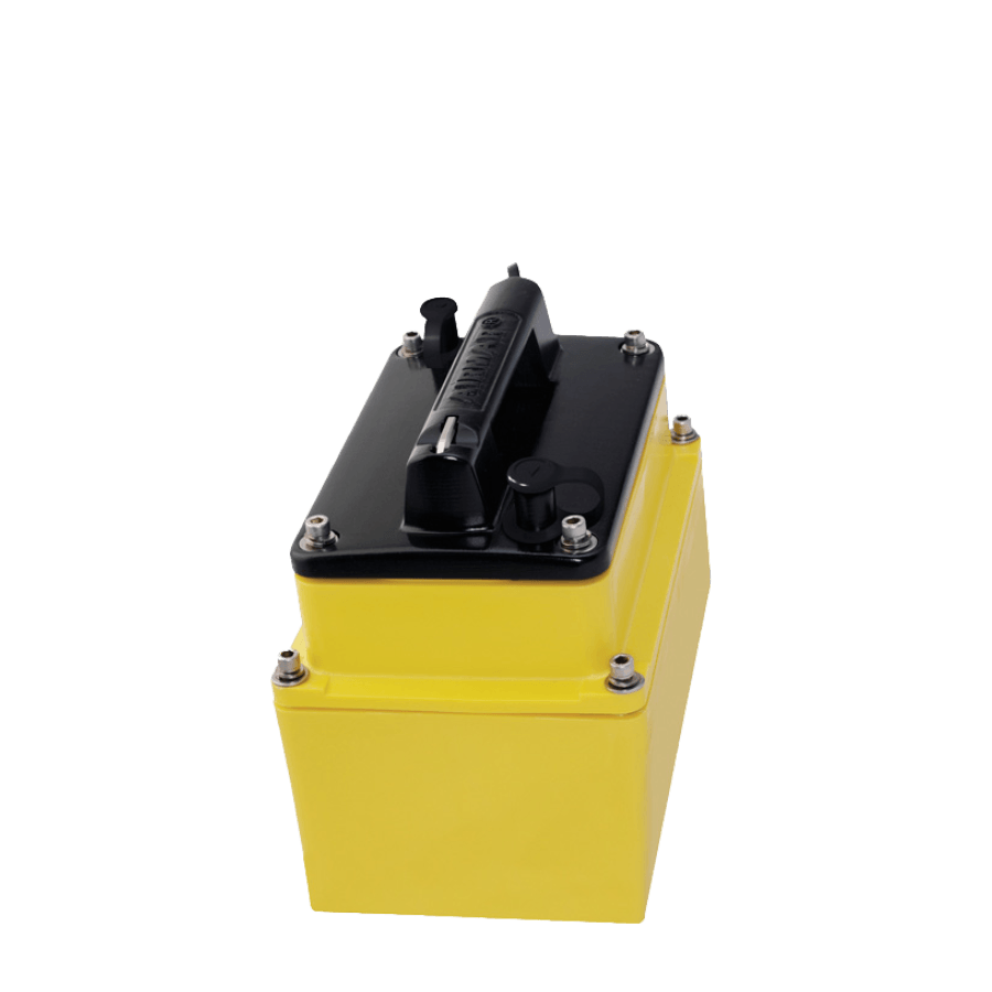 M260 - Minois - Marine Electronics & Automation