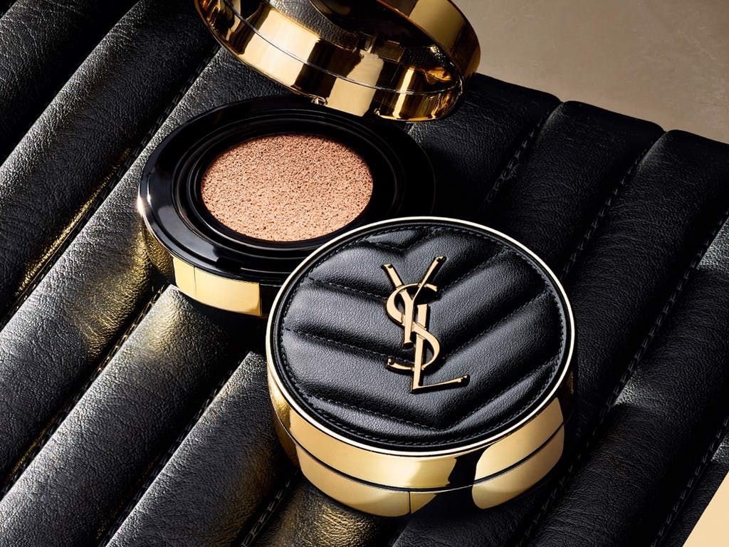 Cushion YSL Le Cushion Encre De Peau Luminous Matte Cushion Foundation