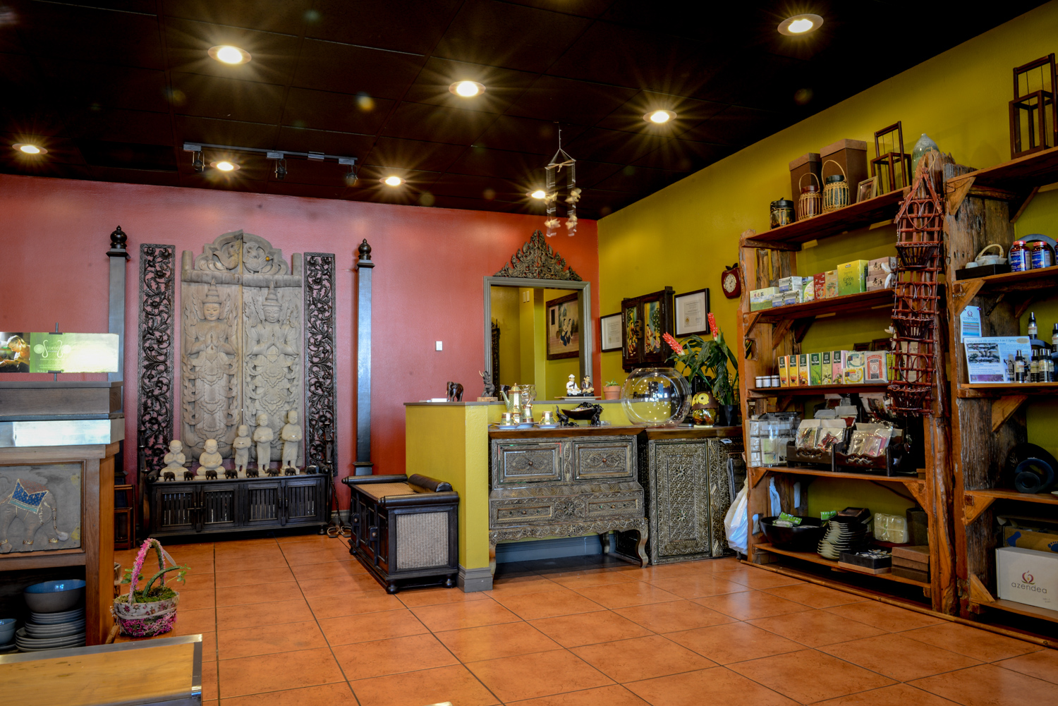 CONTACT Mint Leaf Thai Massage