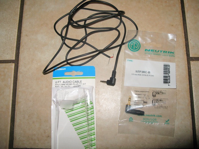 Midland 75-822 CB | mintzer.com