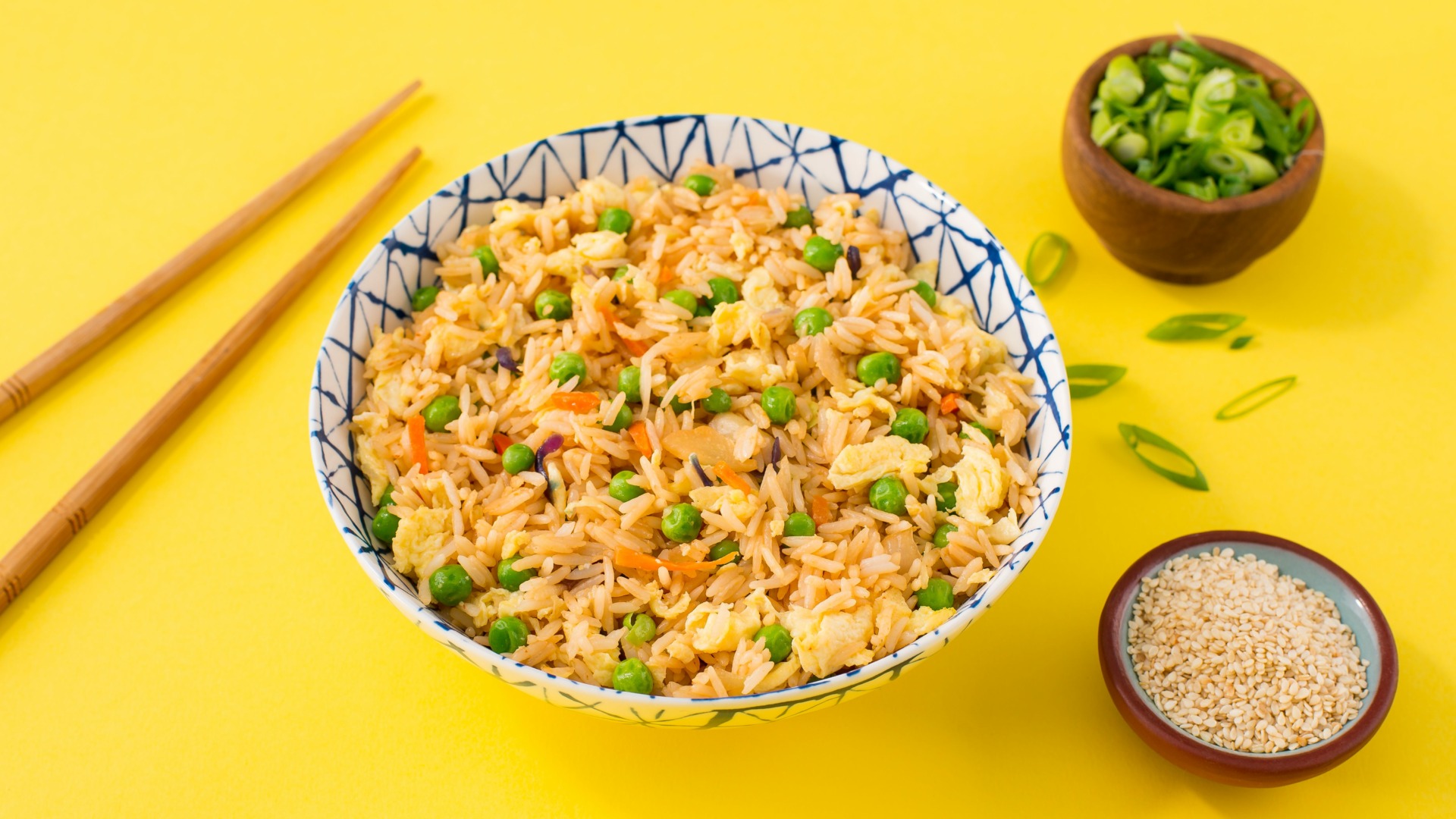 Microwavable Egg Fried Rice Recipe Minute® Rice