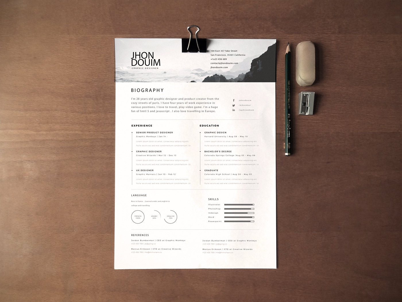 Free Resume ( PSD Gift ) on Behance
