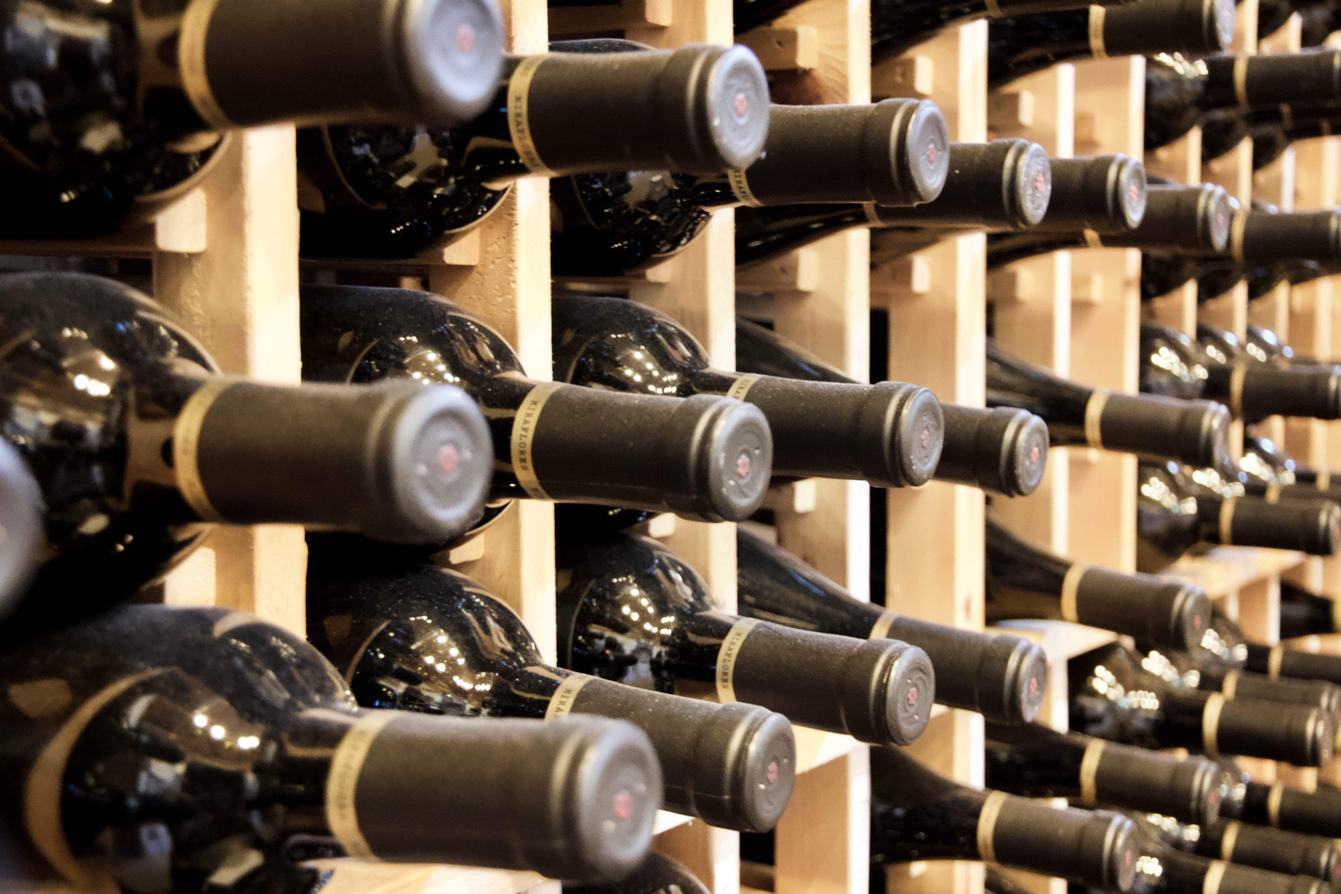 Reserve & Library Wine Members Only! Miraflores Winery