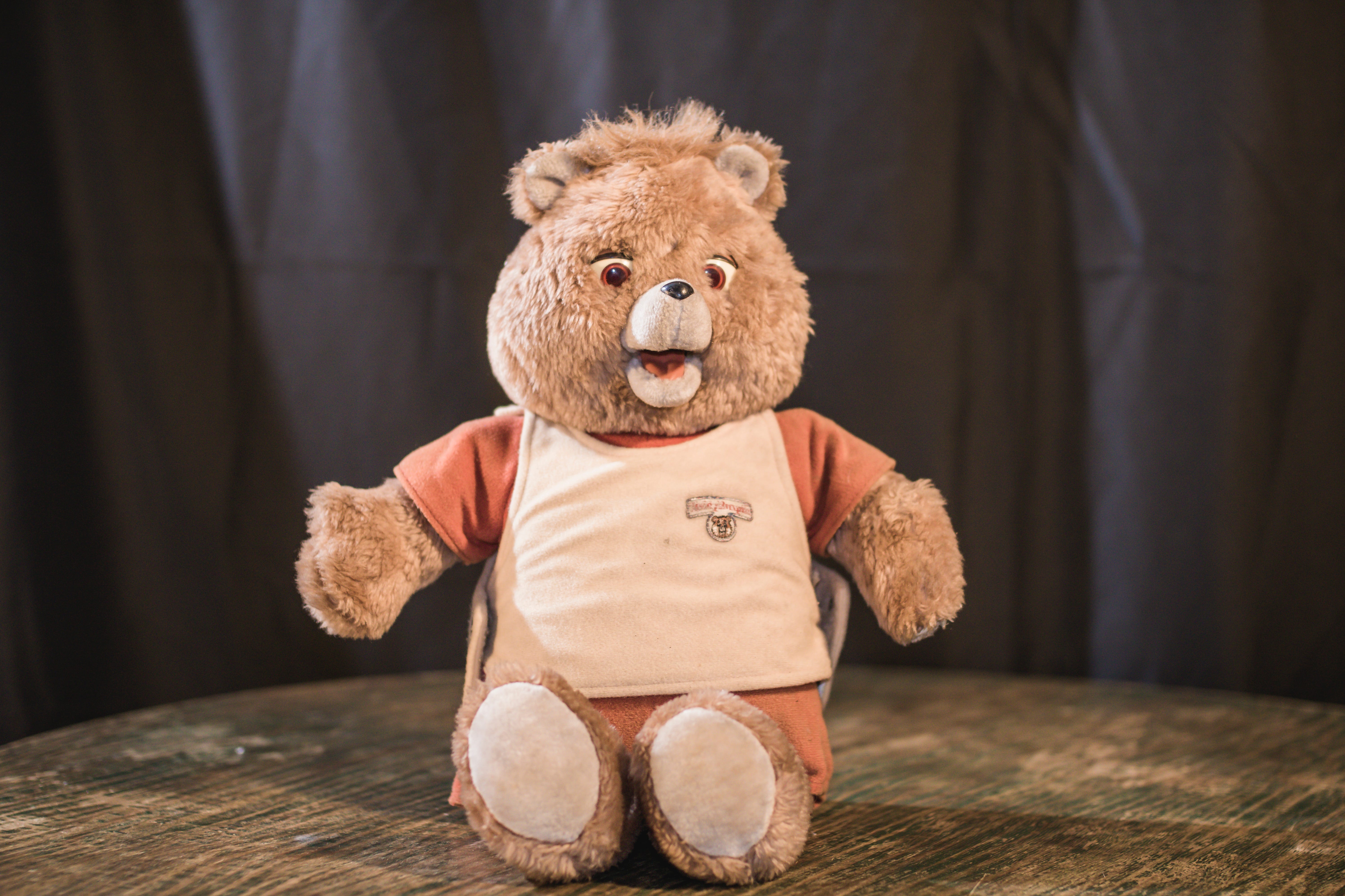 Игрушка "мишка". Мишка это мне. Умный мишка 20190020401 игрушка интерактивная. Игрушка рассказывающая сказки. Мишка который рассказывает.