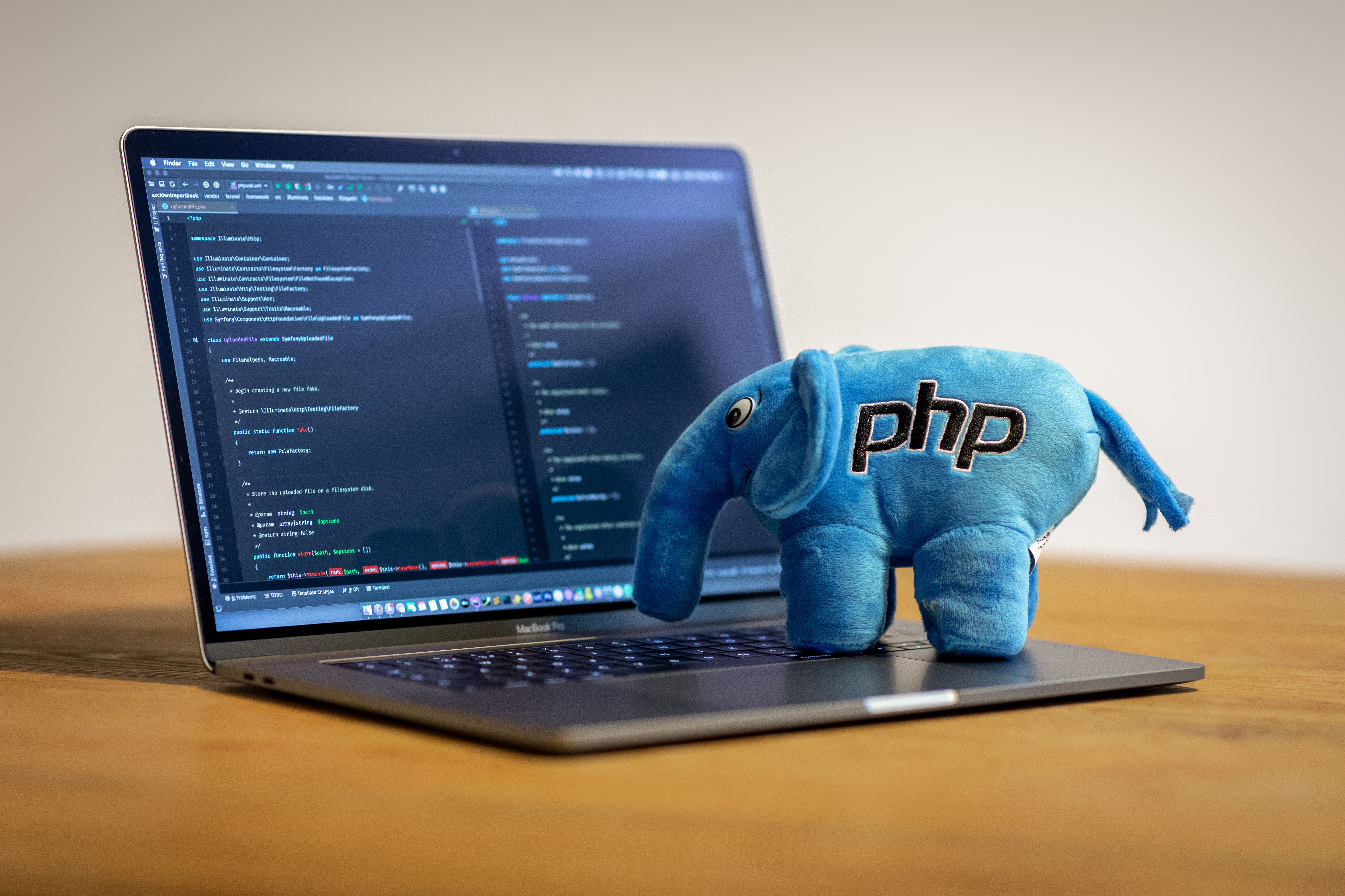 Clicks php. Php разработчик. php программист. php картинки. php слон.