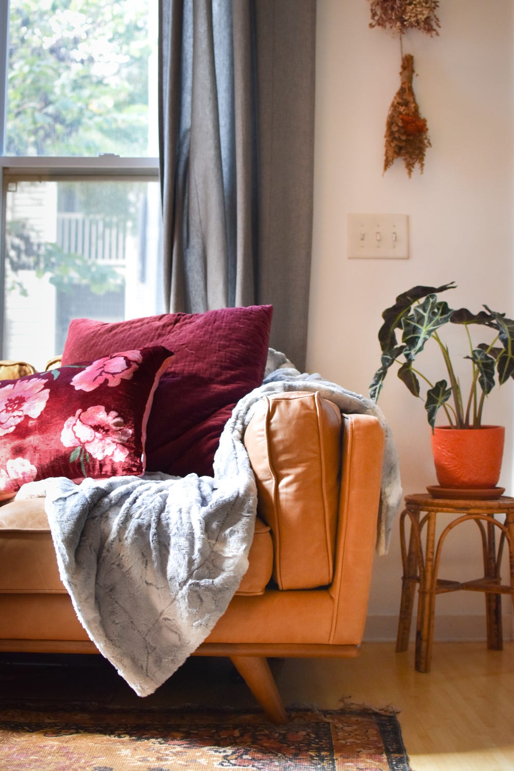 Our Favorite Ways To Style a Throw Blanket by Whitney Alison