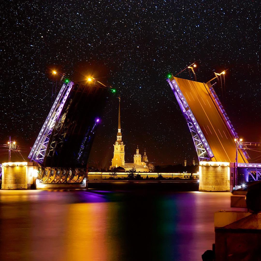 Apartments for rent SaintPetersburg, Russia by SUTOCHNO888 RU Medium