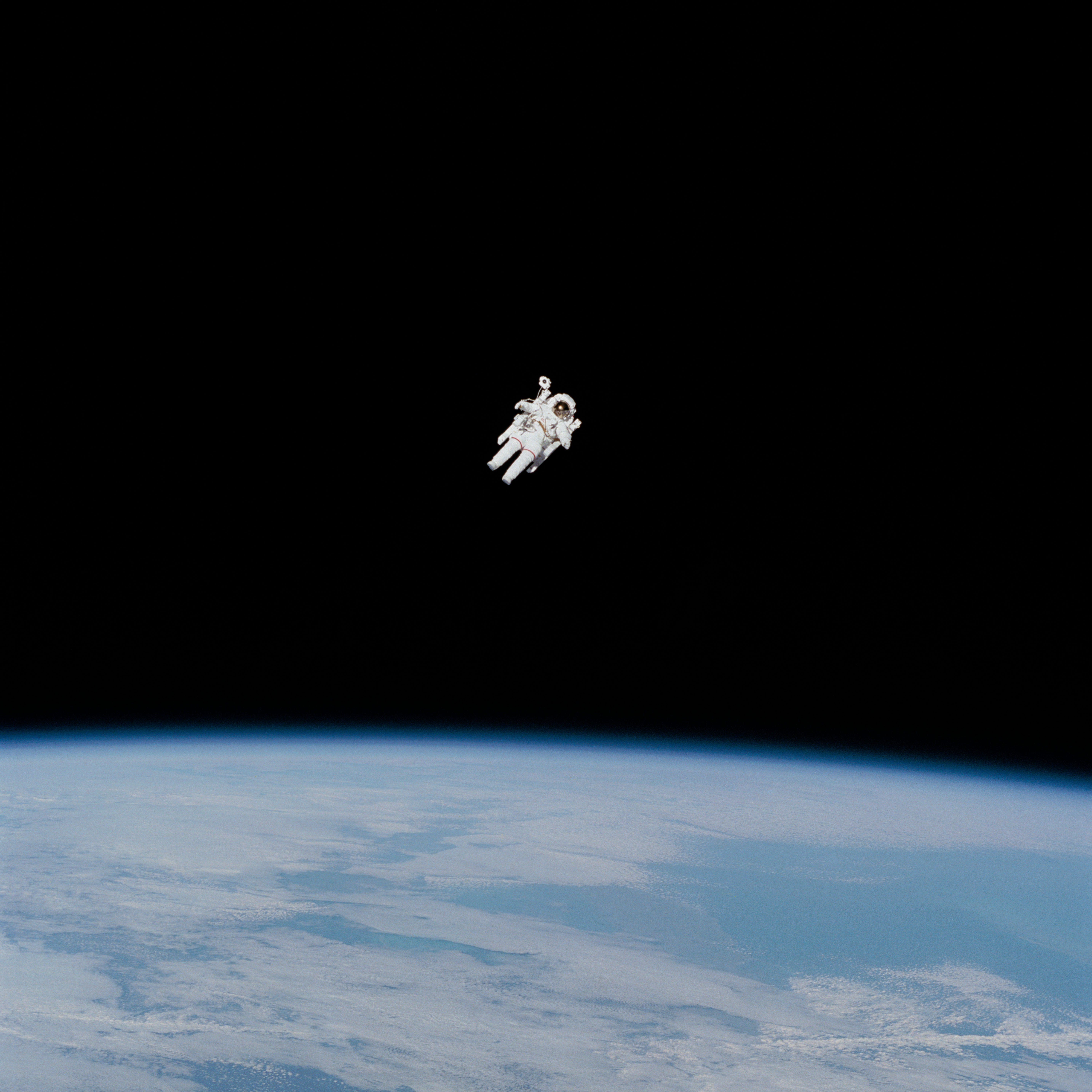 Why do astronauts float?. And how is it related to falling… by Pravit