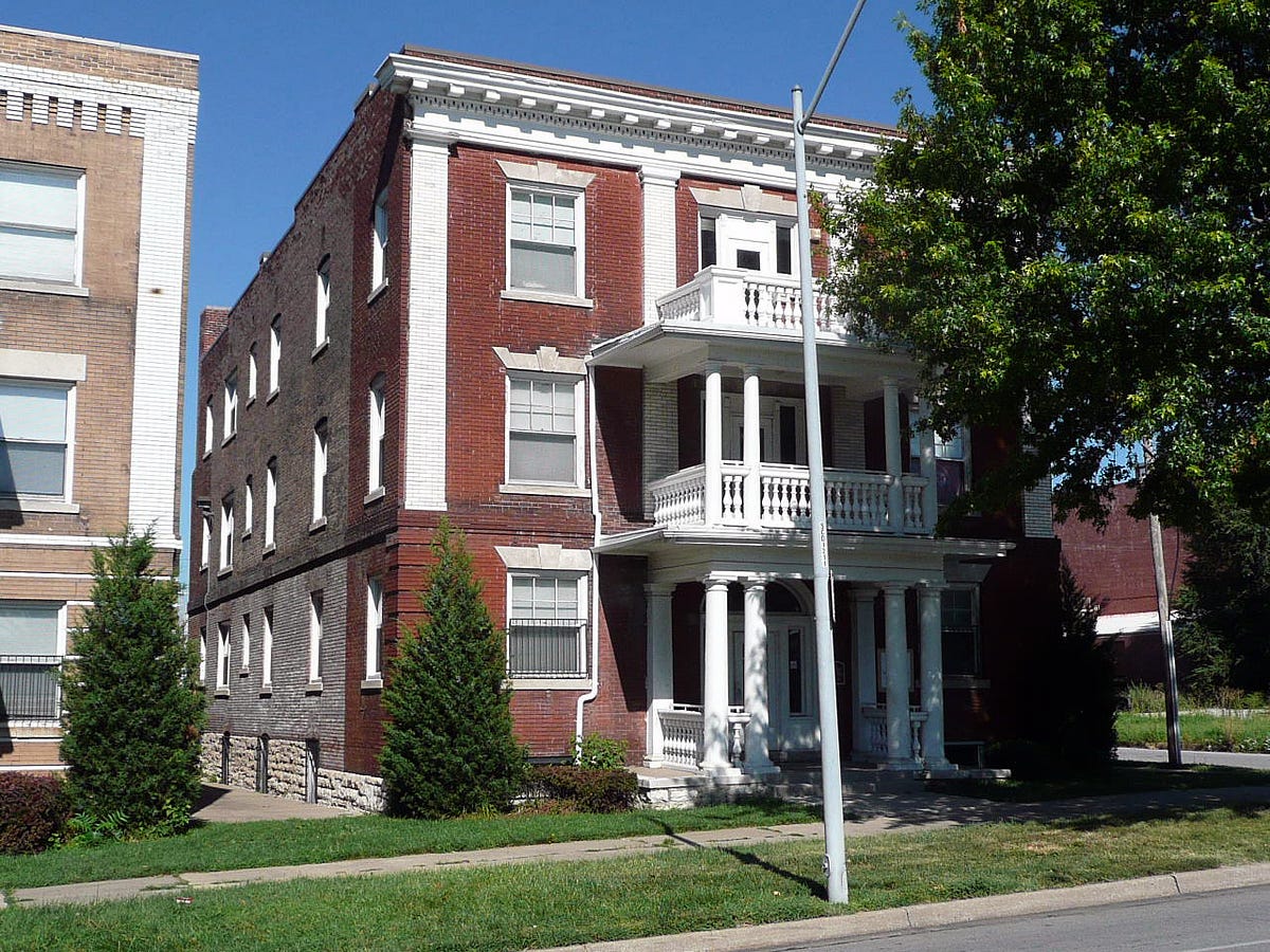 What Was Known As the ‘Maine Apartment Building’ Is 121 Years Old by