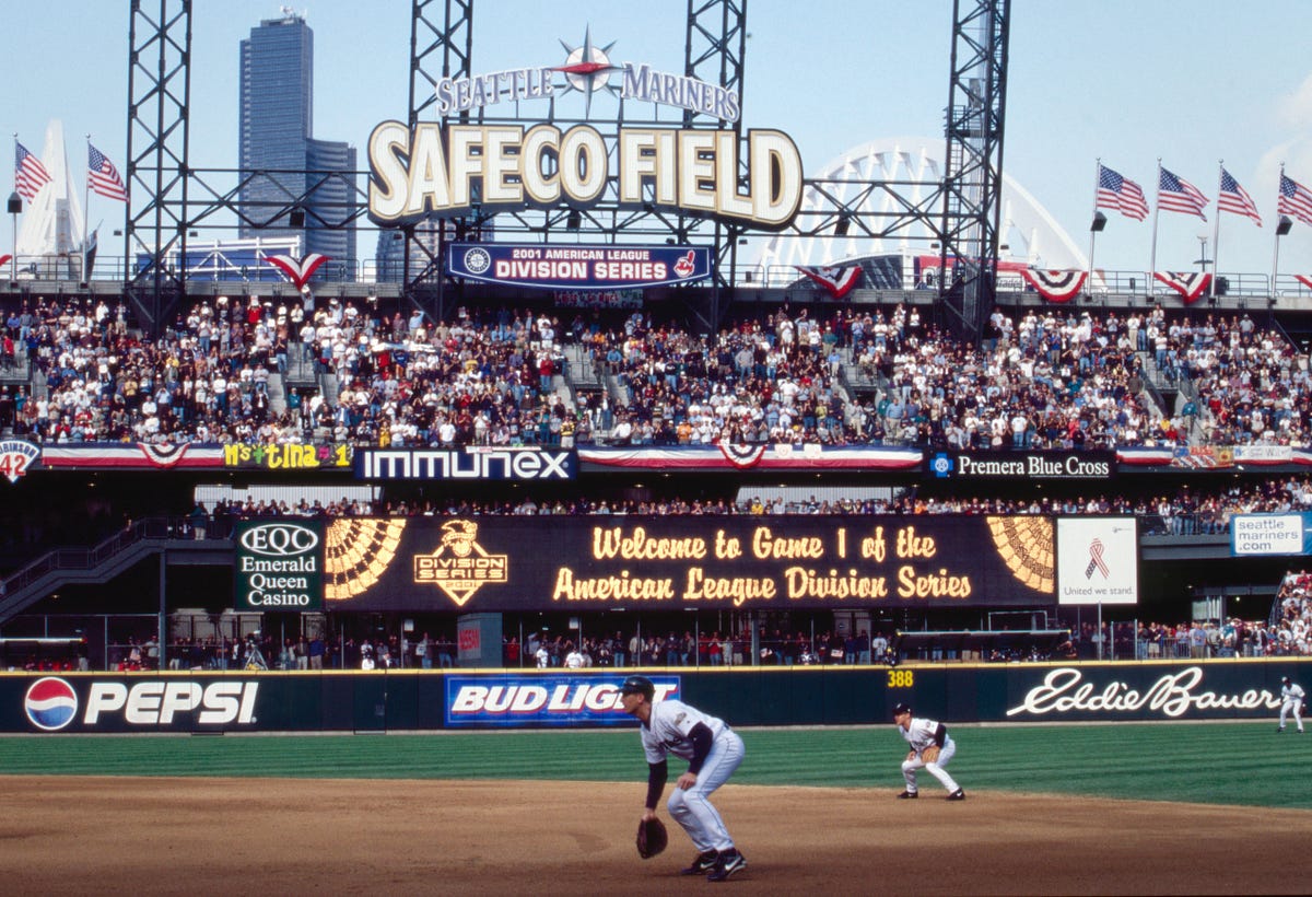 Classic Mariners Games 2001 ALDS Game 1 by Mariners PR From the