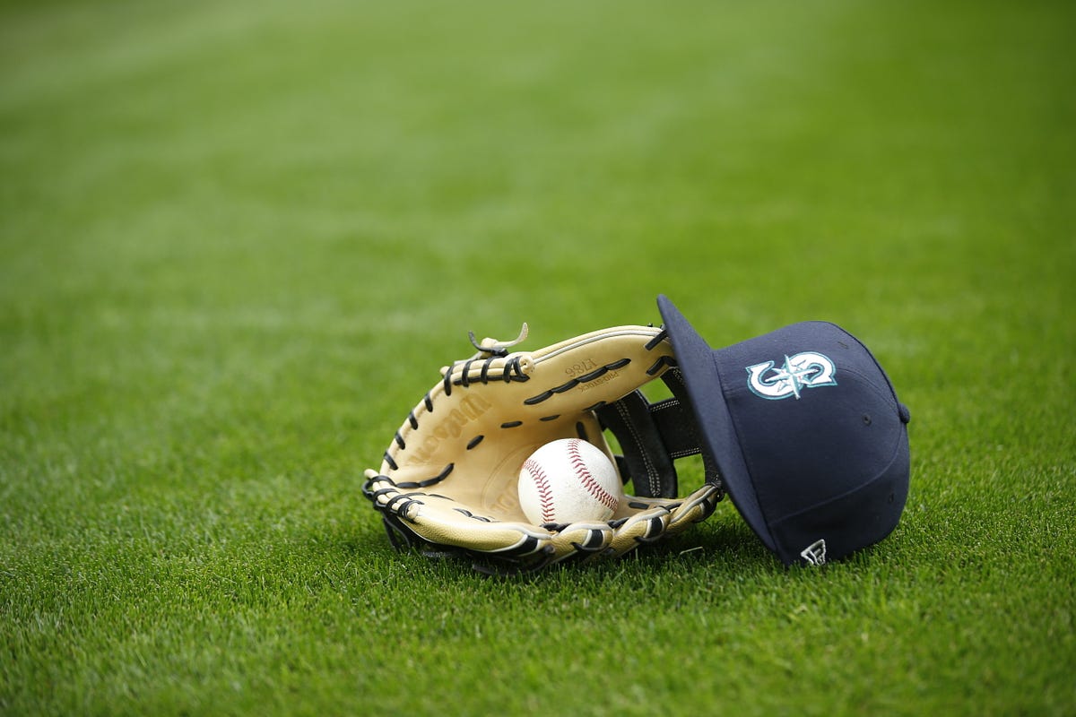Mariners Select 4 Players to 40Man Roster by Mariners PR From the