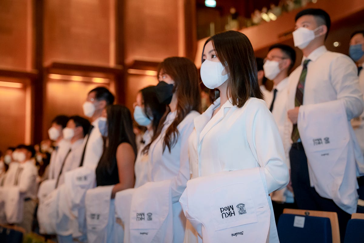White Coat Ceremony Marks Milestone for Aspiring Doctors by HKUMed