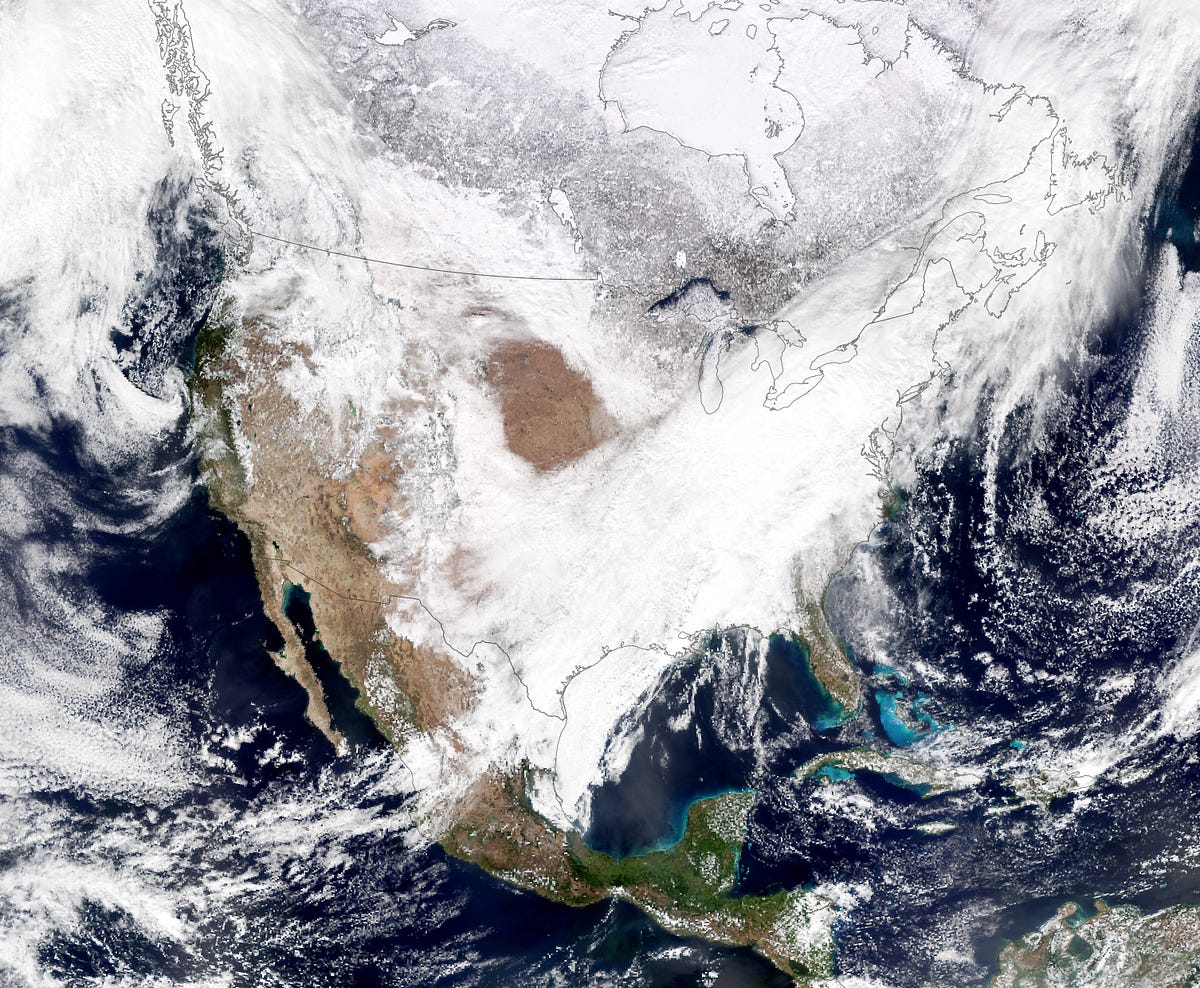 Snowfall Maps and Photos of Winter Scenery in New Hampshire by Todd B