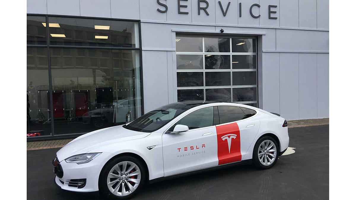 Tesla Service — Uber Credits, Loaner Vehicles, Customer Satisfaction | By Electric Motoring W/Dave Clark | Medium