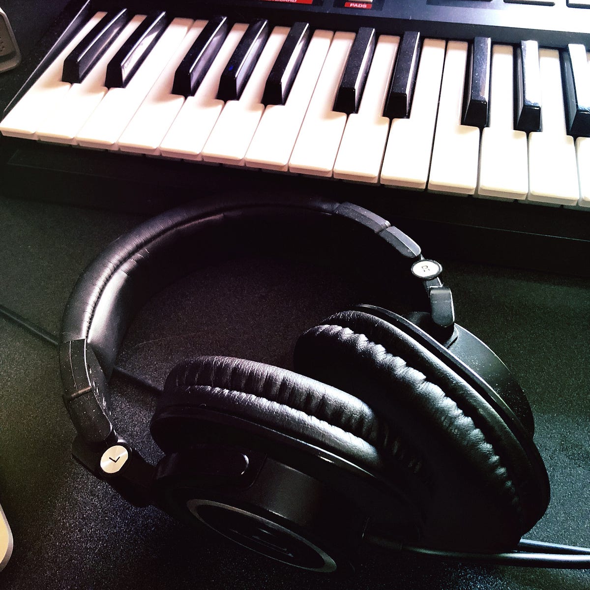 Fundamental tips to mix and master songs in Ableton Live by OPN