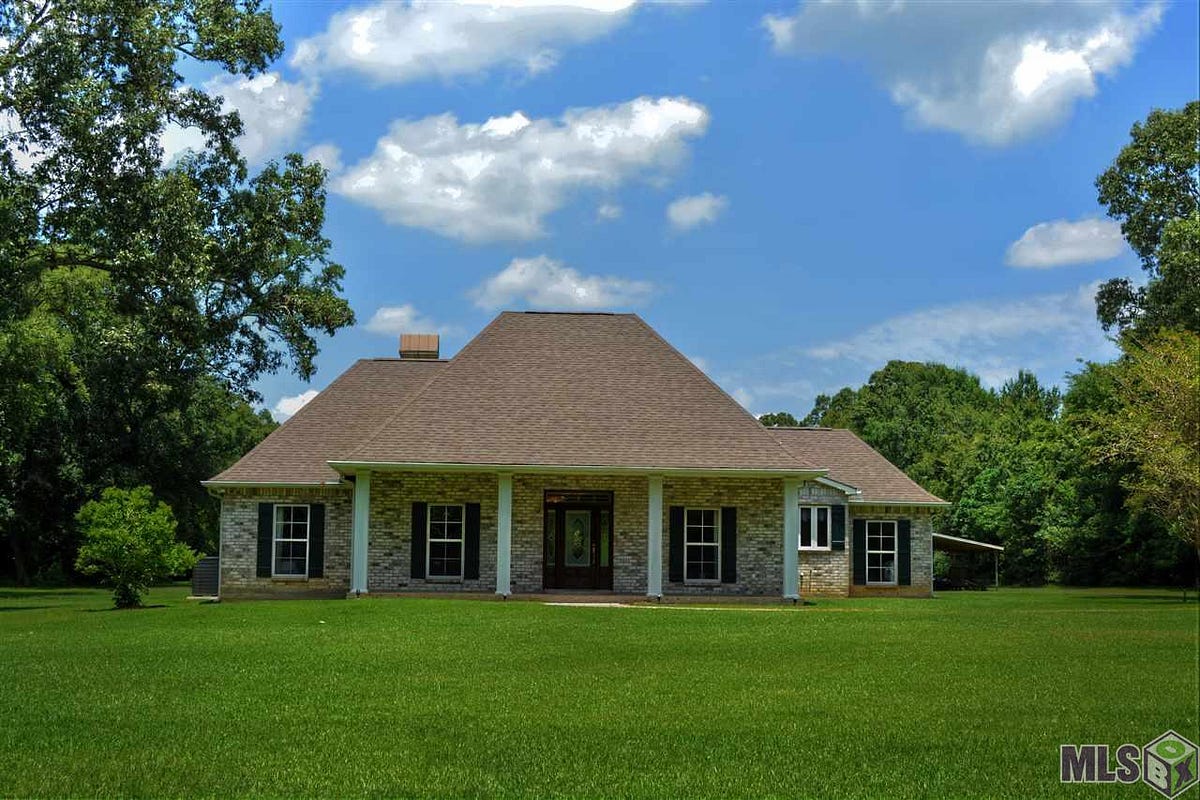 Home For Sale 41372 Black Bayou Rd, Gonzales, LA 70767 by Darren