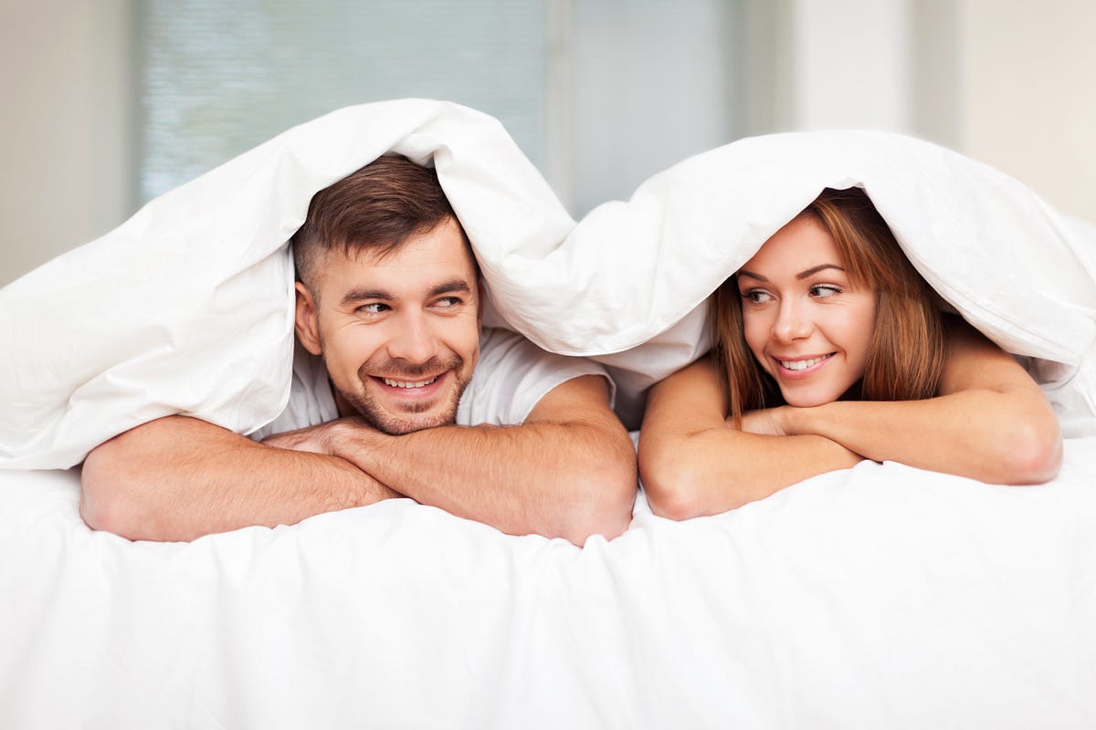 What Your Cuddling Positions Say About Your Relationships by Puffy