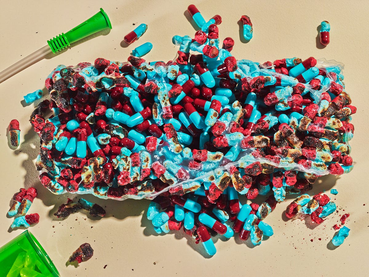 Why Are DopeAddicted, Disgraced Doctors Running Our Drug Trials? by