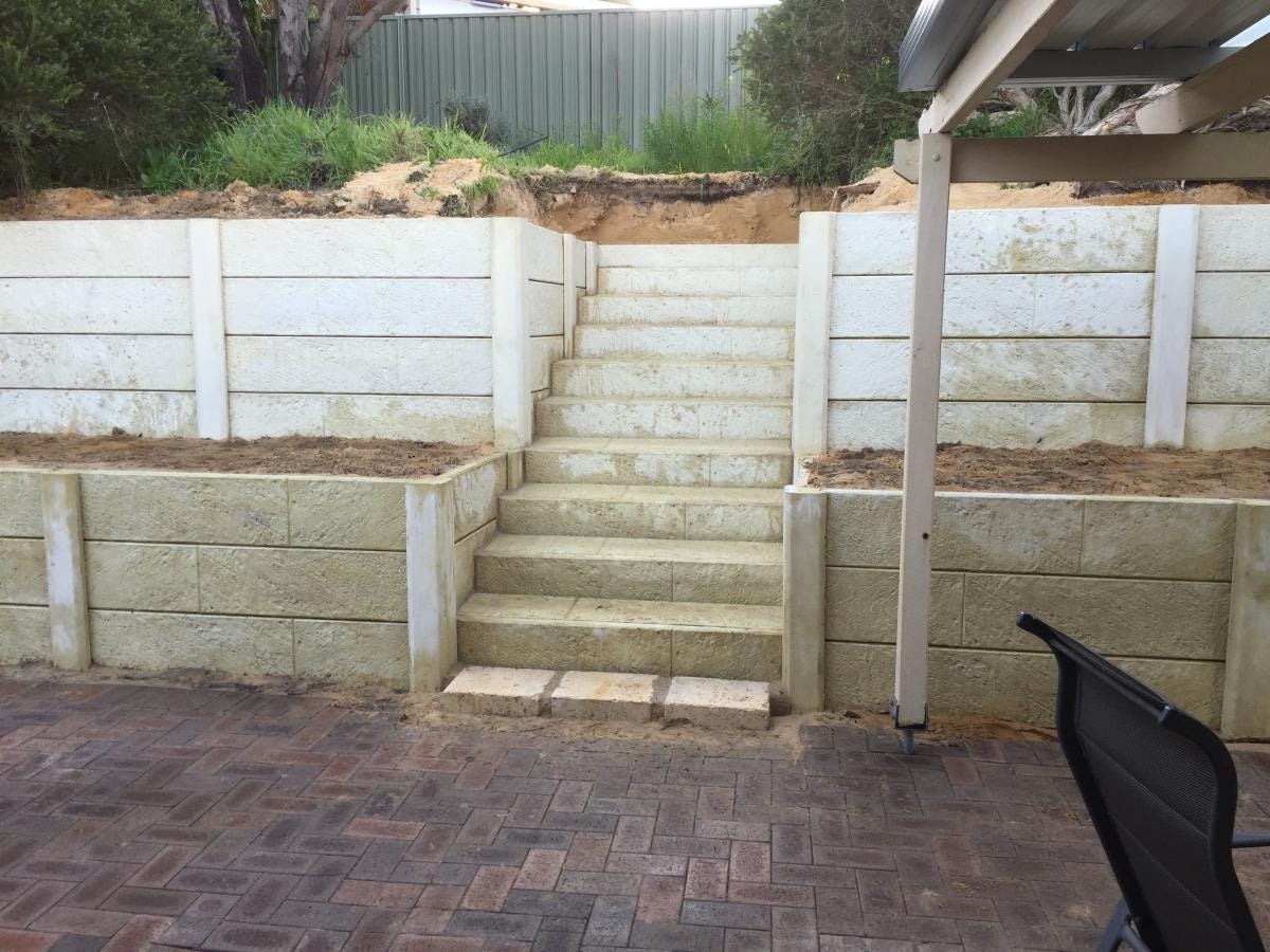 Important Things You Should Consider Before Building Retaining Walls