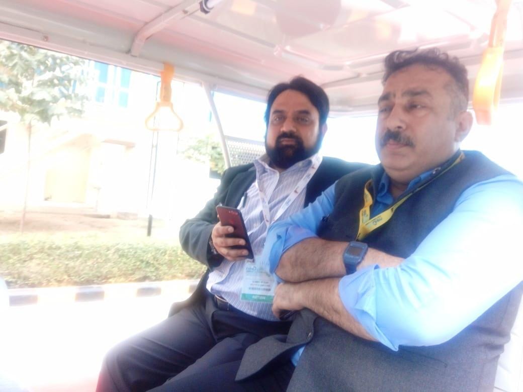 Basic Computer Engineering : Silakari, Sanjay and Shukla, Rajesh K.