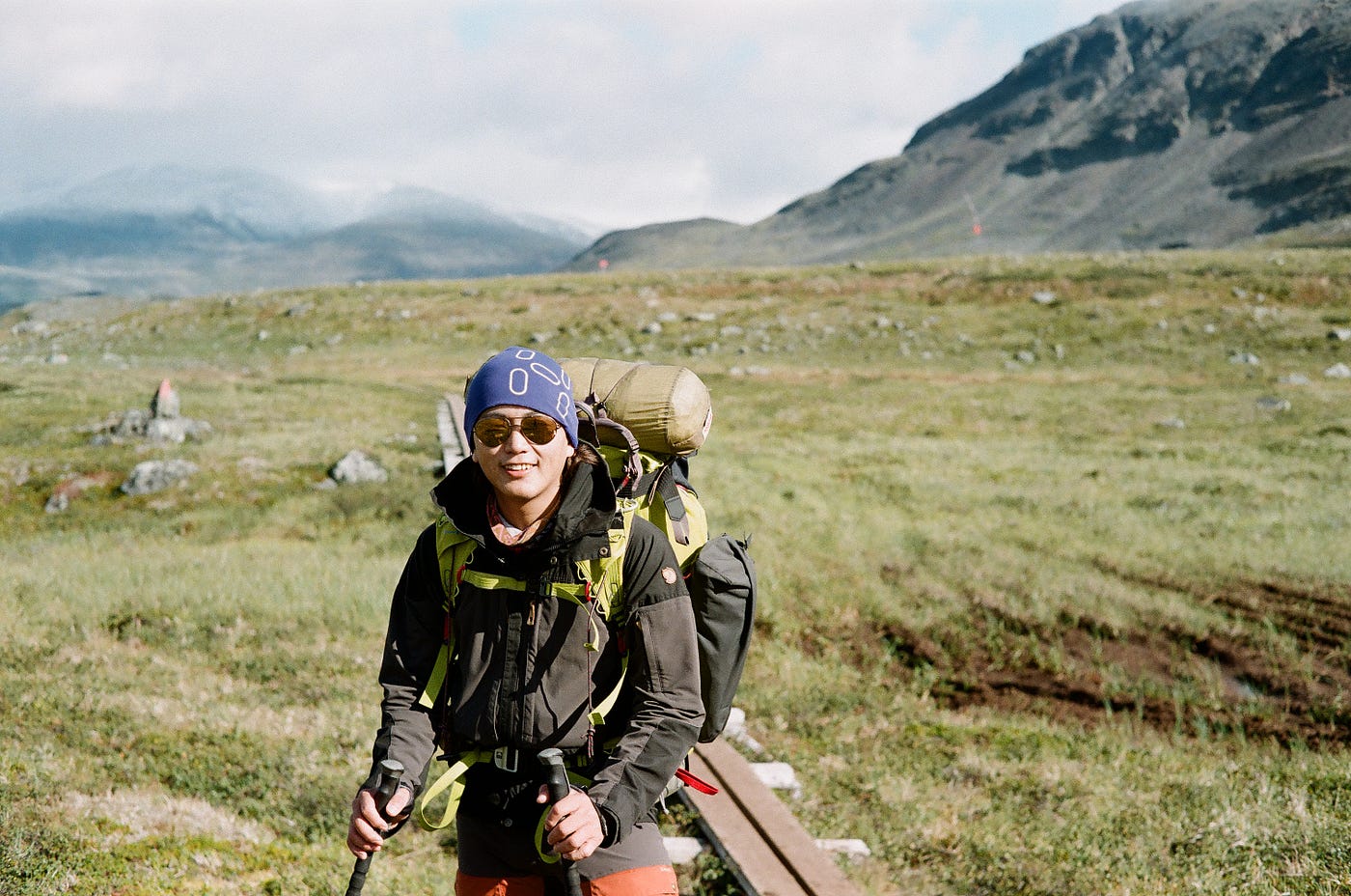 山道具】Down Power Pro 330飄浮膠囊鵝絨睡袋。高山使用心得分享@ Melissa X 山女孩Exploring The World :: 痞客邦:: 初心者的必備山道具（上）. 登山前的準備，除了基本的體力與擬定登山計畫以外，最重要的就是備妥登山道具了。最常… | By 在路上的阿薩姆|