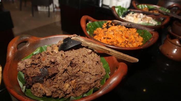 Gudeg, Makanan yang Bikin Kamu Kangen Yogyakarta by Arta