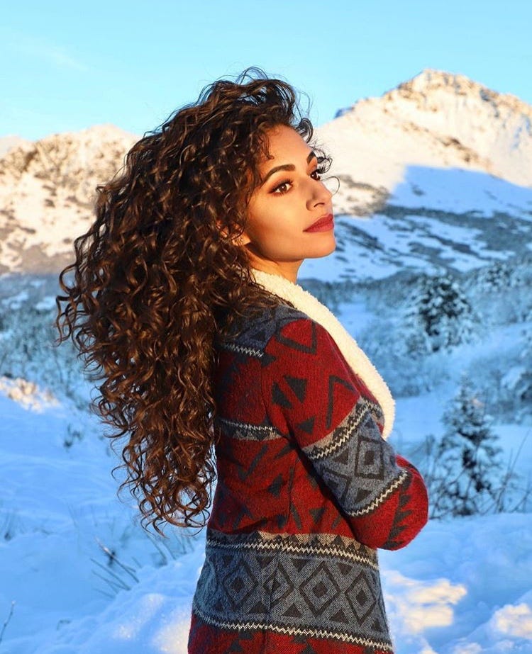 CURLY GIRLS HOW TO STYLE YOUR CURLS AFTER SHOWERING by Anaïs Canto