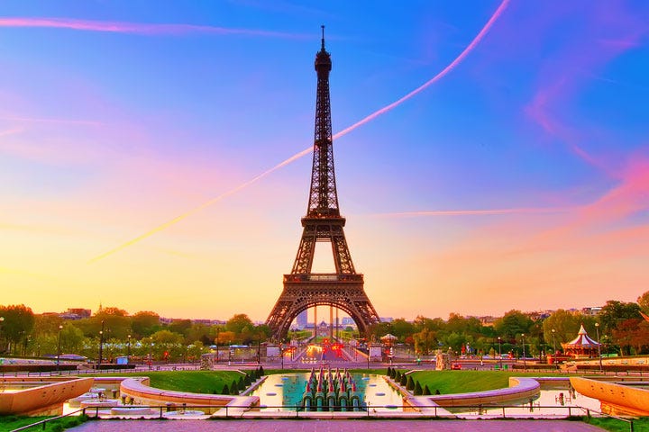 Most Famous Tourist Attractions Around The World | By World Famous Things | Medium