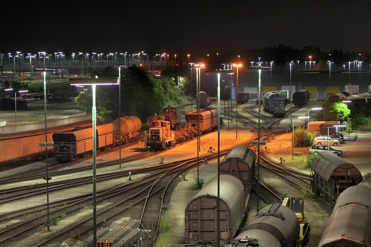 Who’s Been Working on the Railroad? 6 Types of Railroad Jobs by