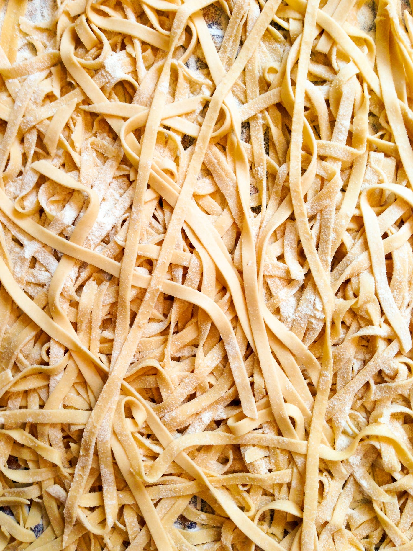 The BEST Fettuccine Alfredo Recipe That Will Keep Your LazyAss Husband