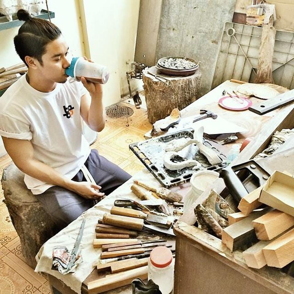 Kermit Tesoro Philippine Shoe Designer Extraordinaire by Filipino Kermit Tesoro Philippine Shoe Designer Extraordinaire by Filipino