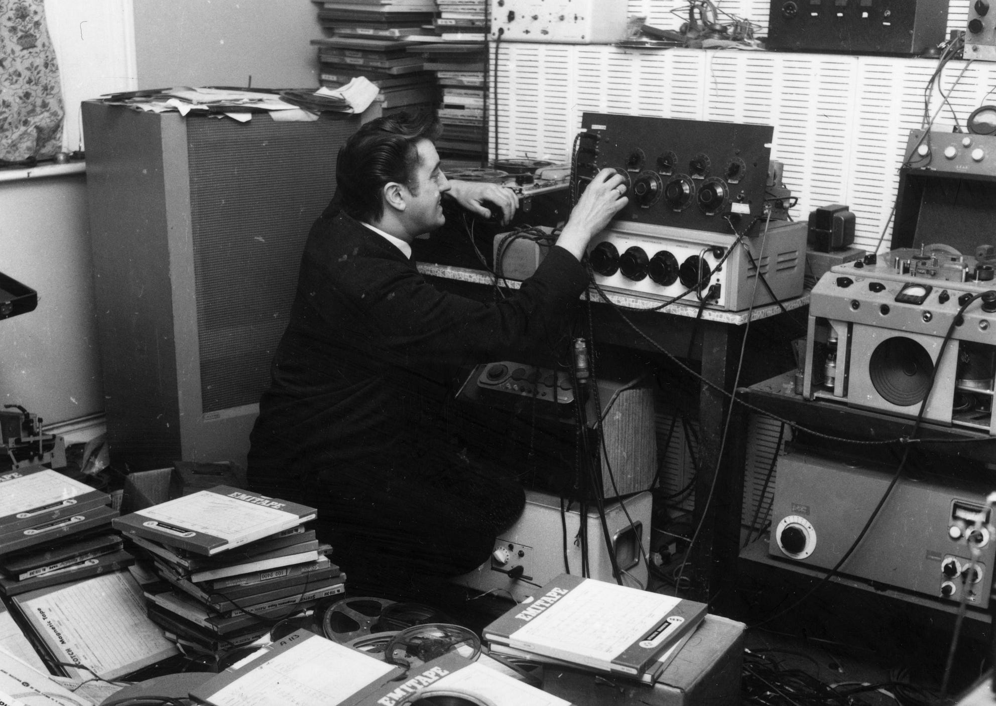 The First Record Producers. The rise and fall of Joe Meek and Phil