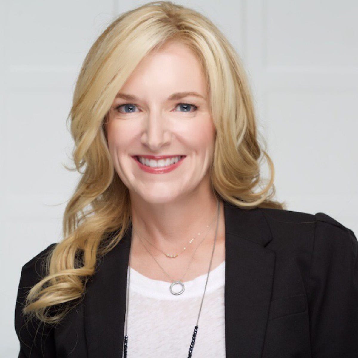 Cindy JonesNyland Medium