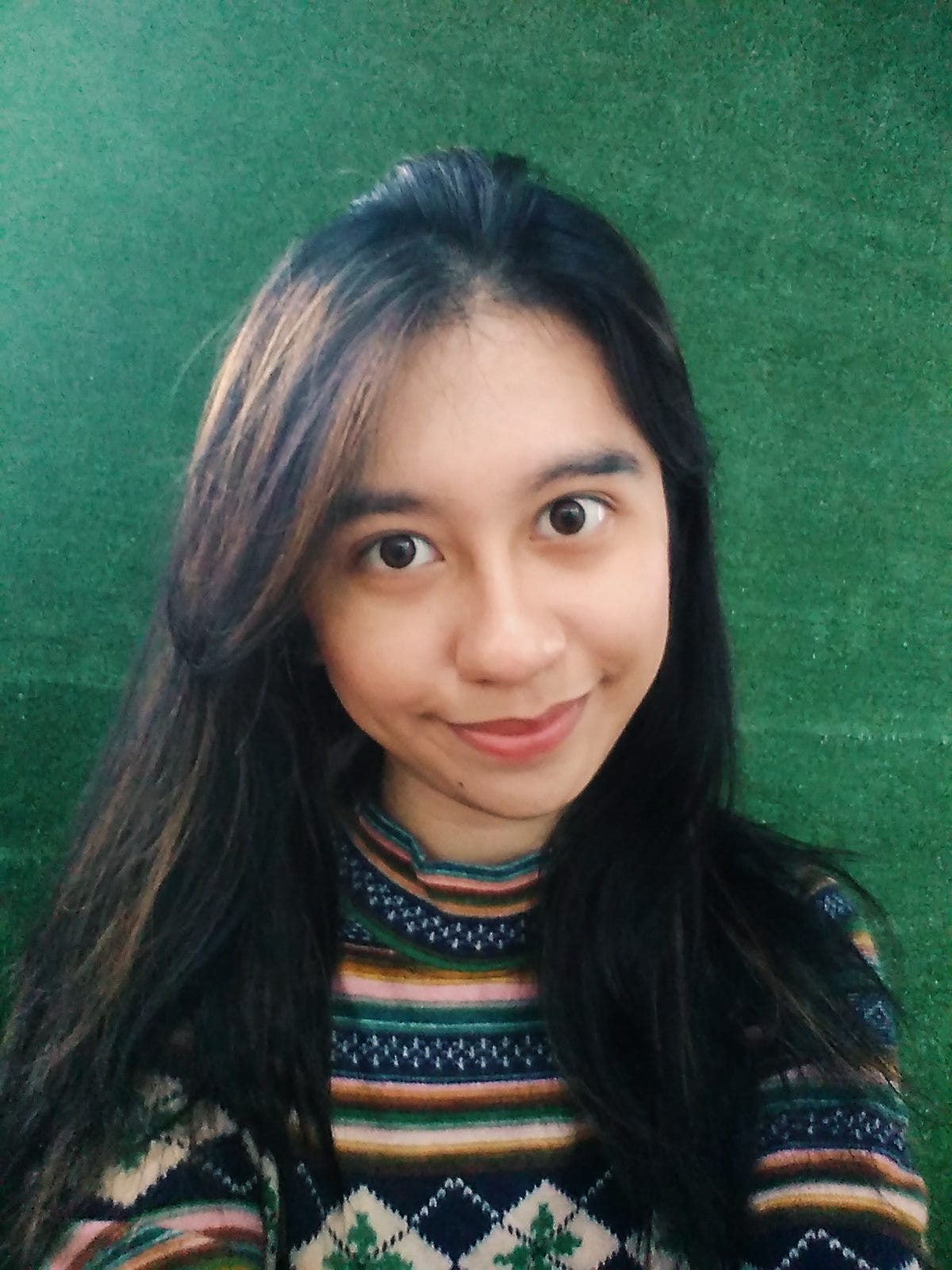 Neyssa Nathania Medium