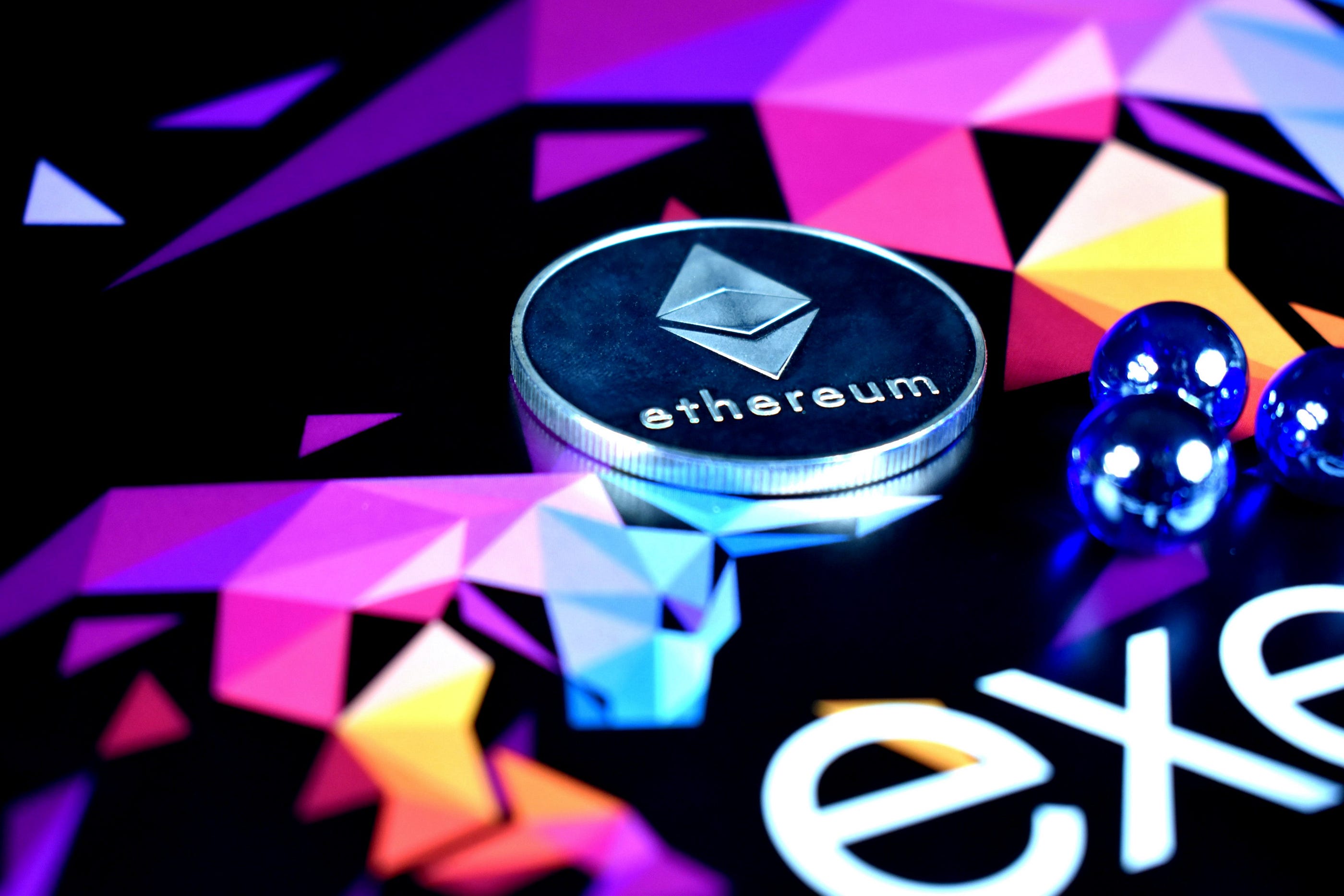 DeFi Crypto. What is DeFi? by DeFi Rev Medium