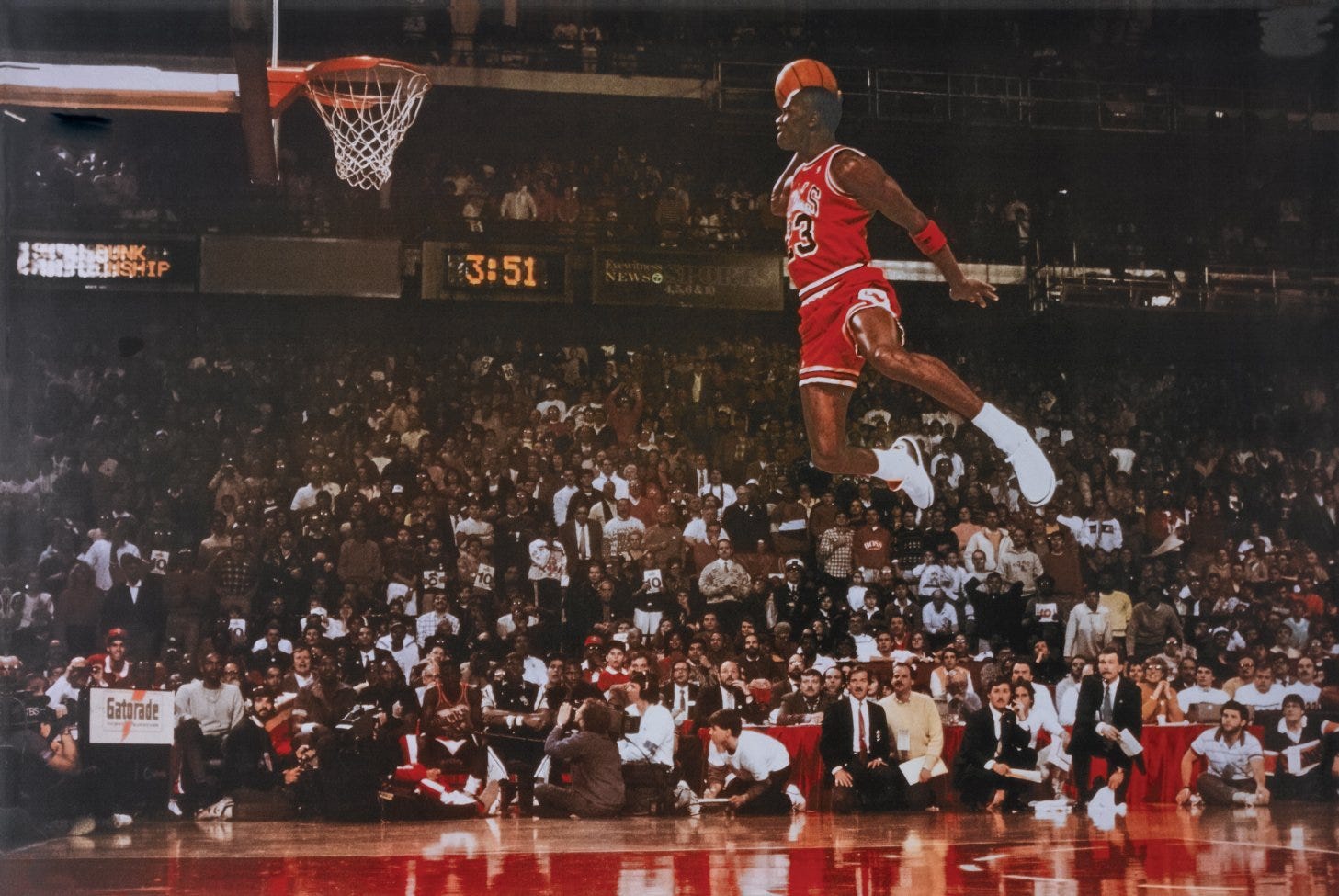 Michael Jordan’s Iconic Free Throw Line Dunk — 1998 AllStar Weekend. ⛹🏿 by I Blog In Jordans