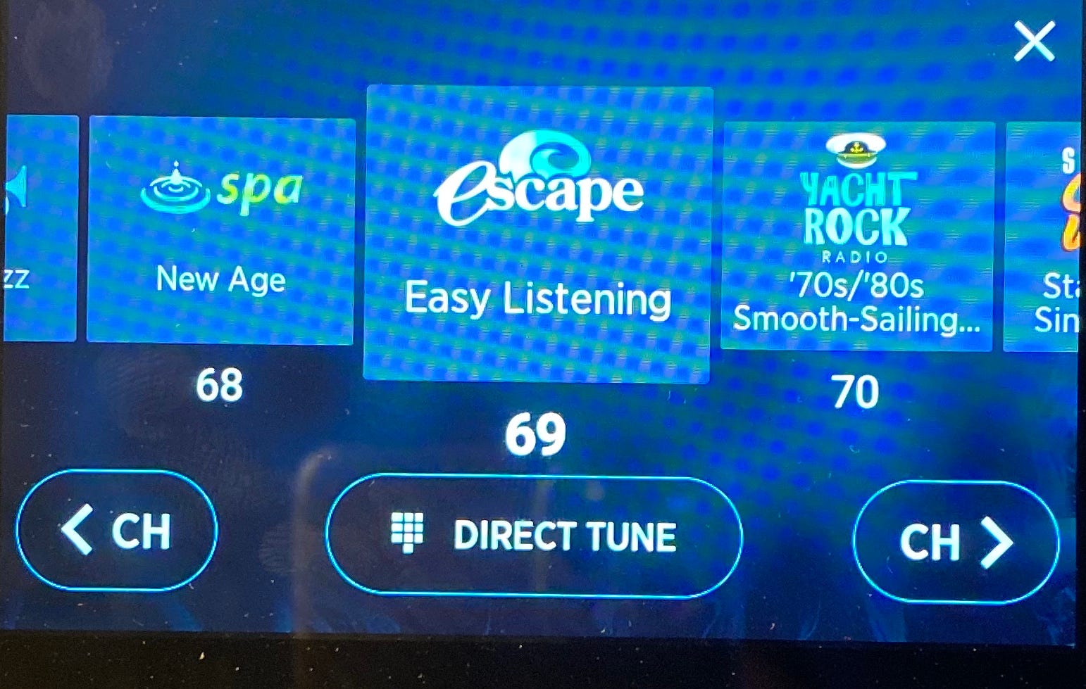 Review — SiriusXM Tour Satellite Radio Receiver with 360L Technology by Smort Sep, 2020 Medium