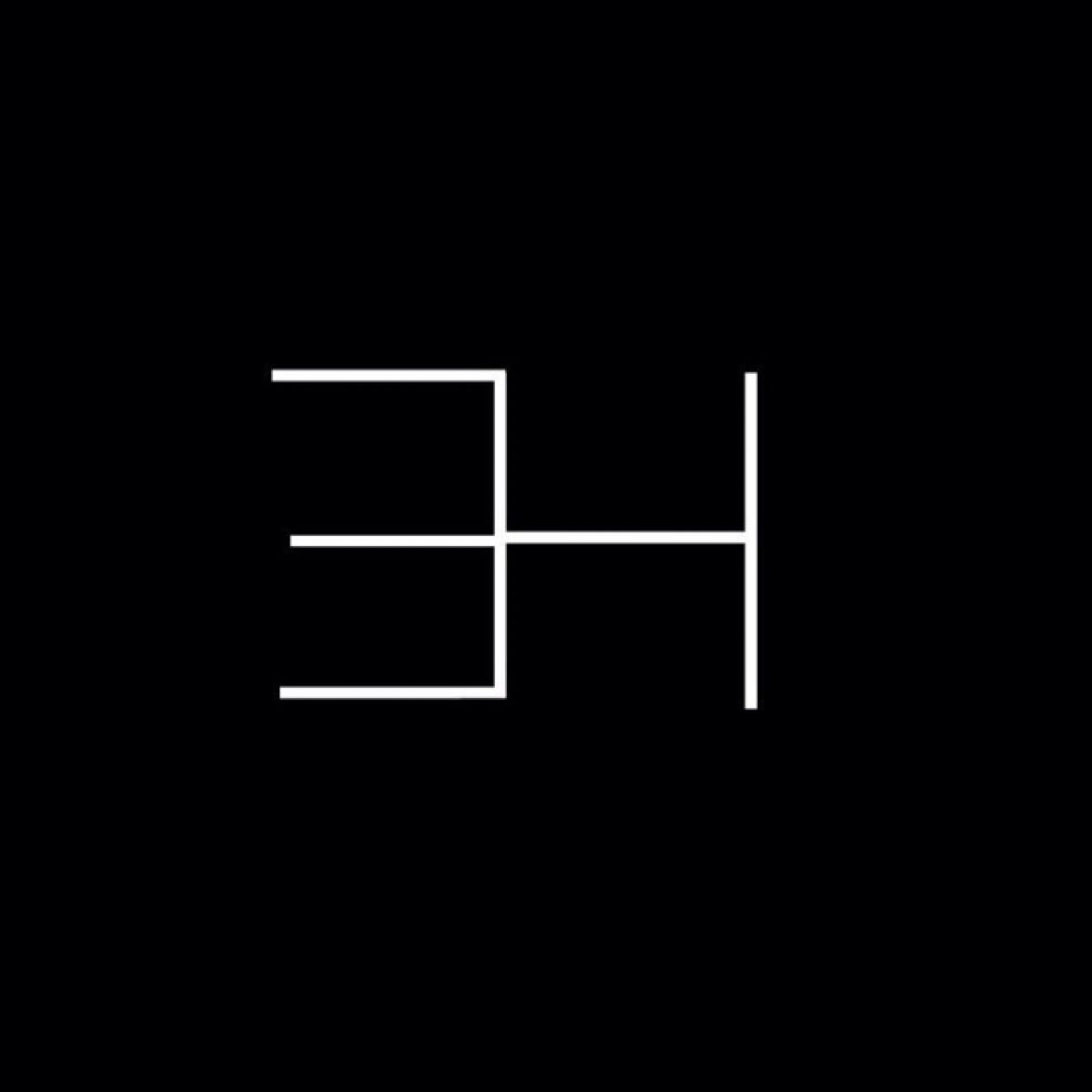 Ekke Hanjari – Medium