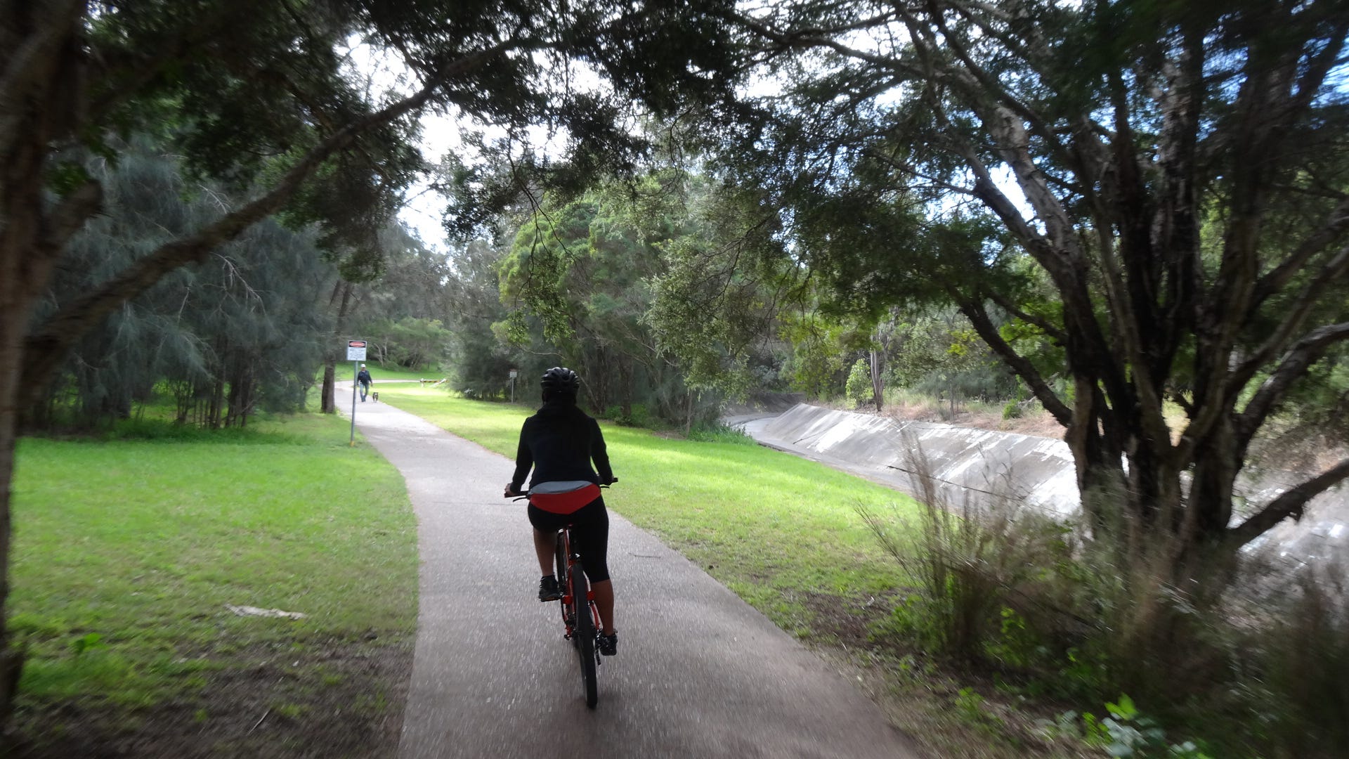 Riding the Cooks River Cycleway from Strathfield South to Sydney Airport