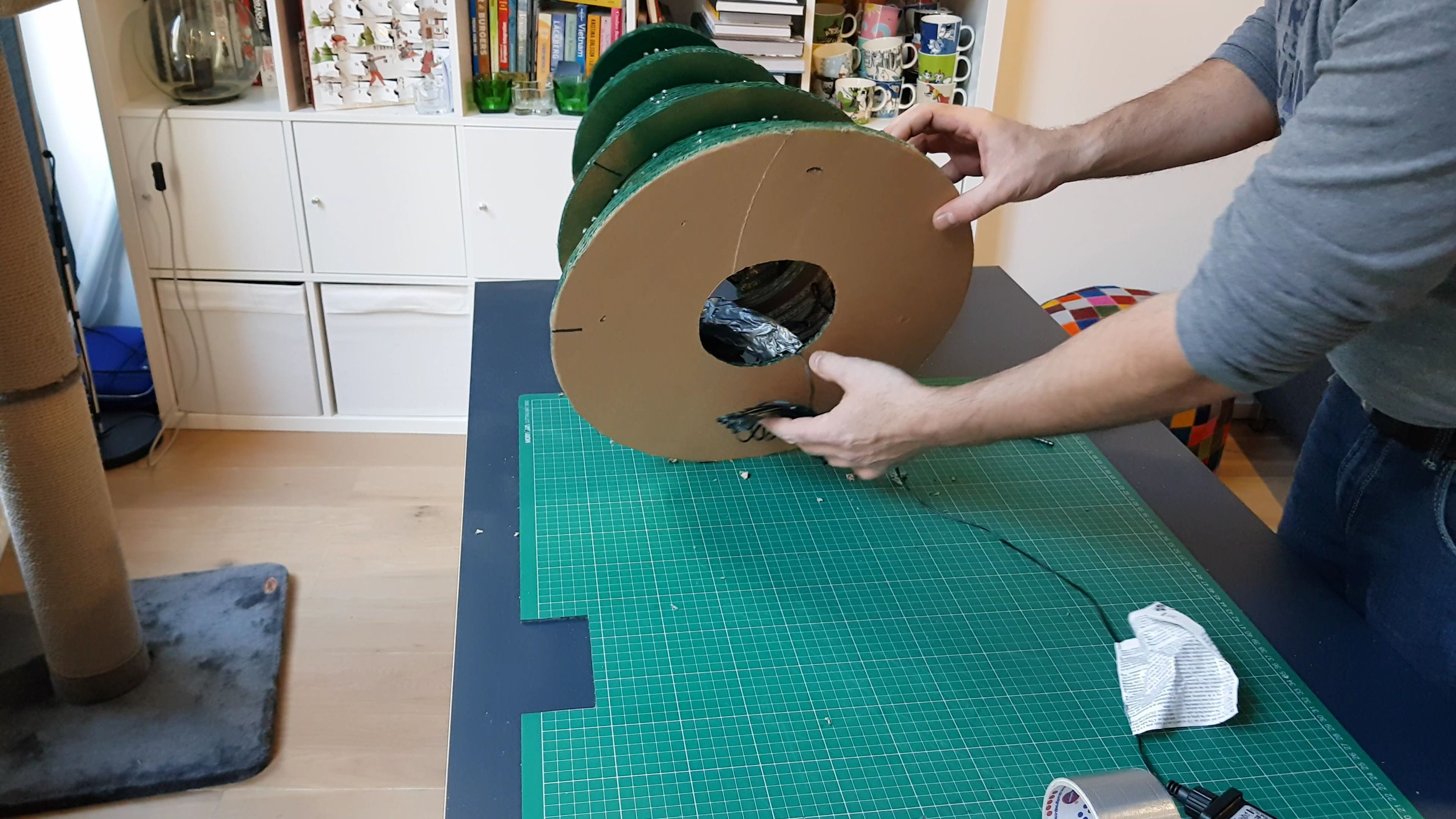 How to Make a Cat Proof Christmas Tree by Kreative Cube Medium