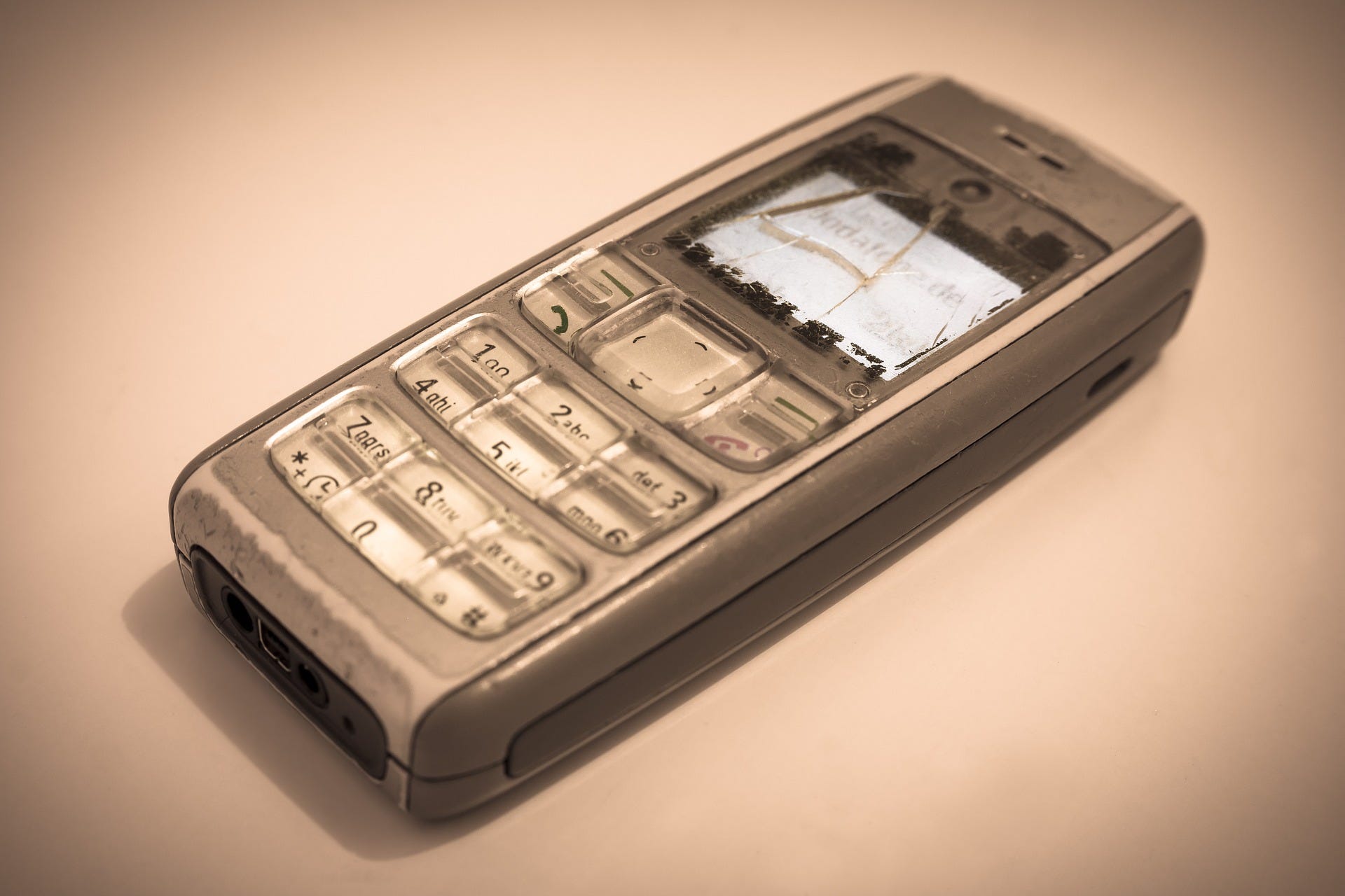 Si pierdes un teléfono o una tablet android, o un reloj wear os, puedes encontrarlo, bloquearlo o borrar sus datos. Tu Tambien Tienes Un Viejo Celular Nokia En La Gaveta By Patricia Camacho Fonoma Blog