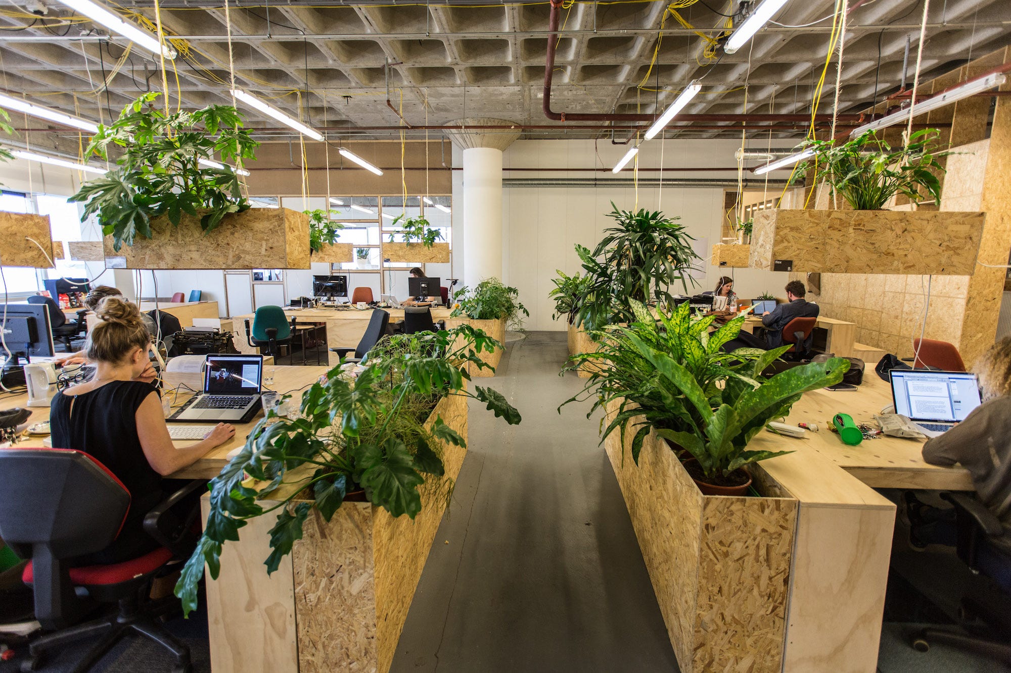 5 reasons to start working in a coworking space by B. Amsterdam Medium
