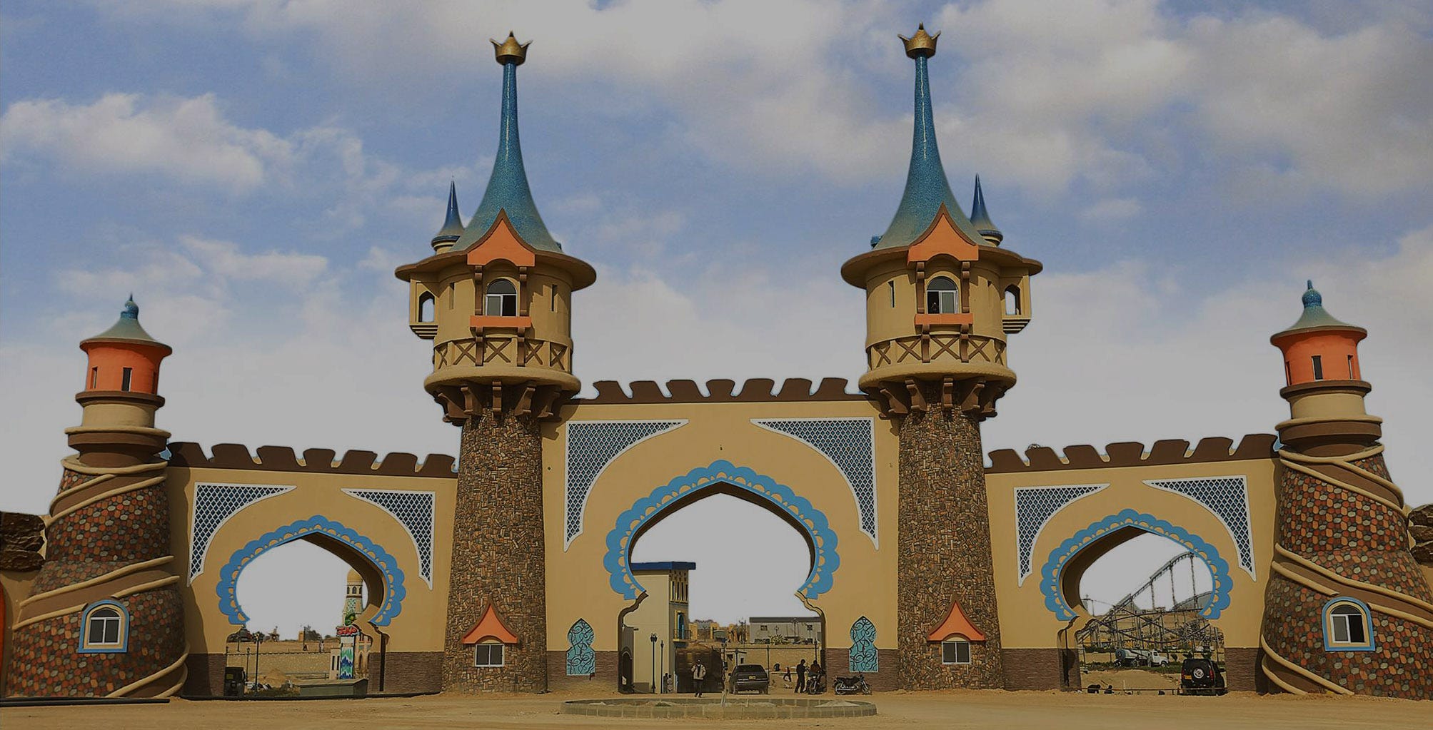 Bahria Town Theme Park Karachi Timings Theme Image