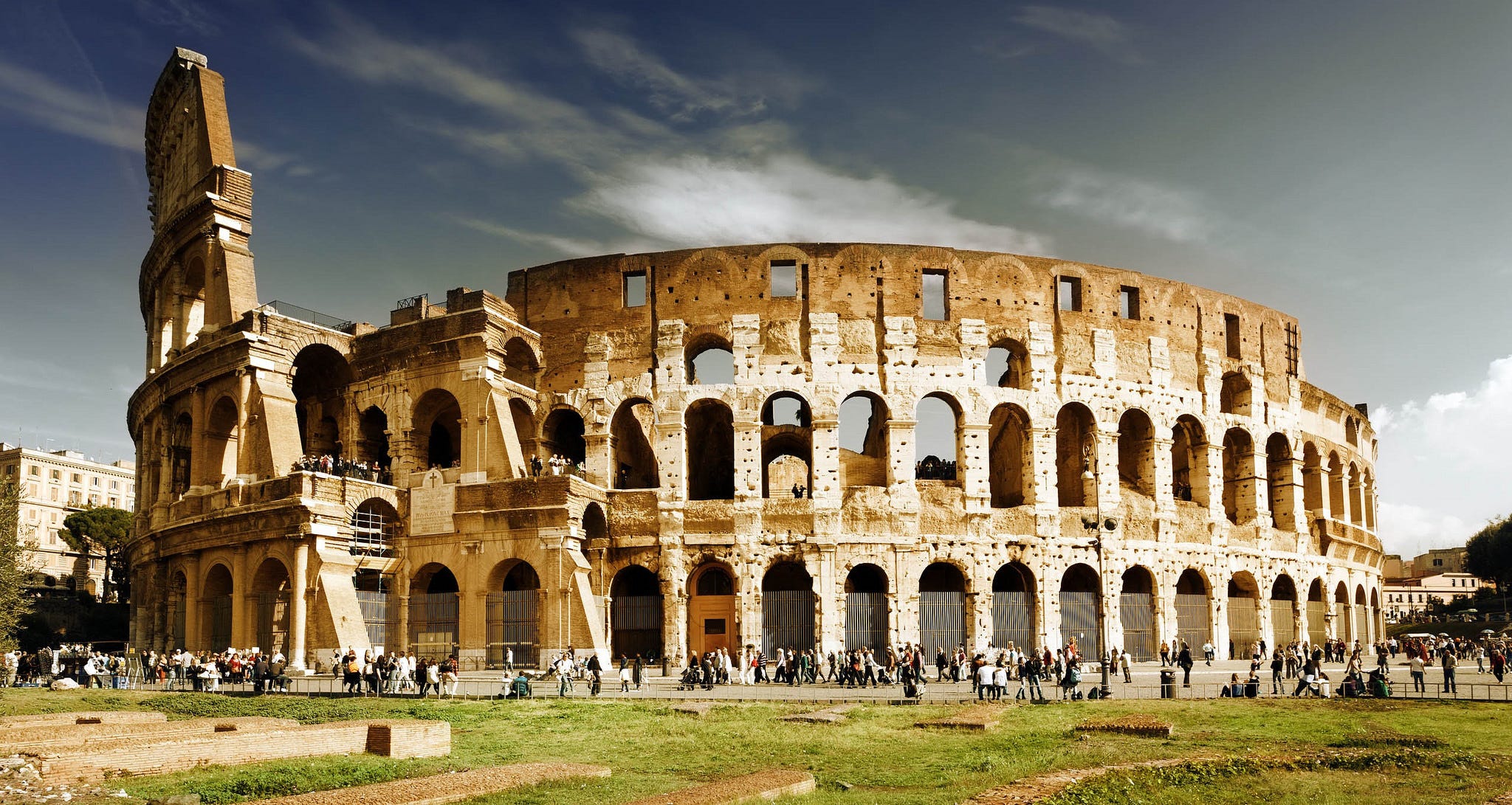 HOW ROMAN ARCHITECTURE INFLUENCED MODERN ARCHITECTURE by Bee Breeders Architecture Medium