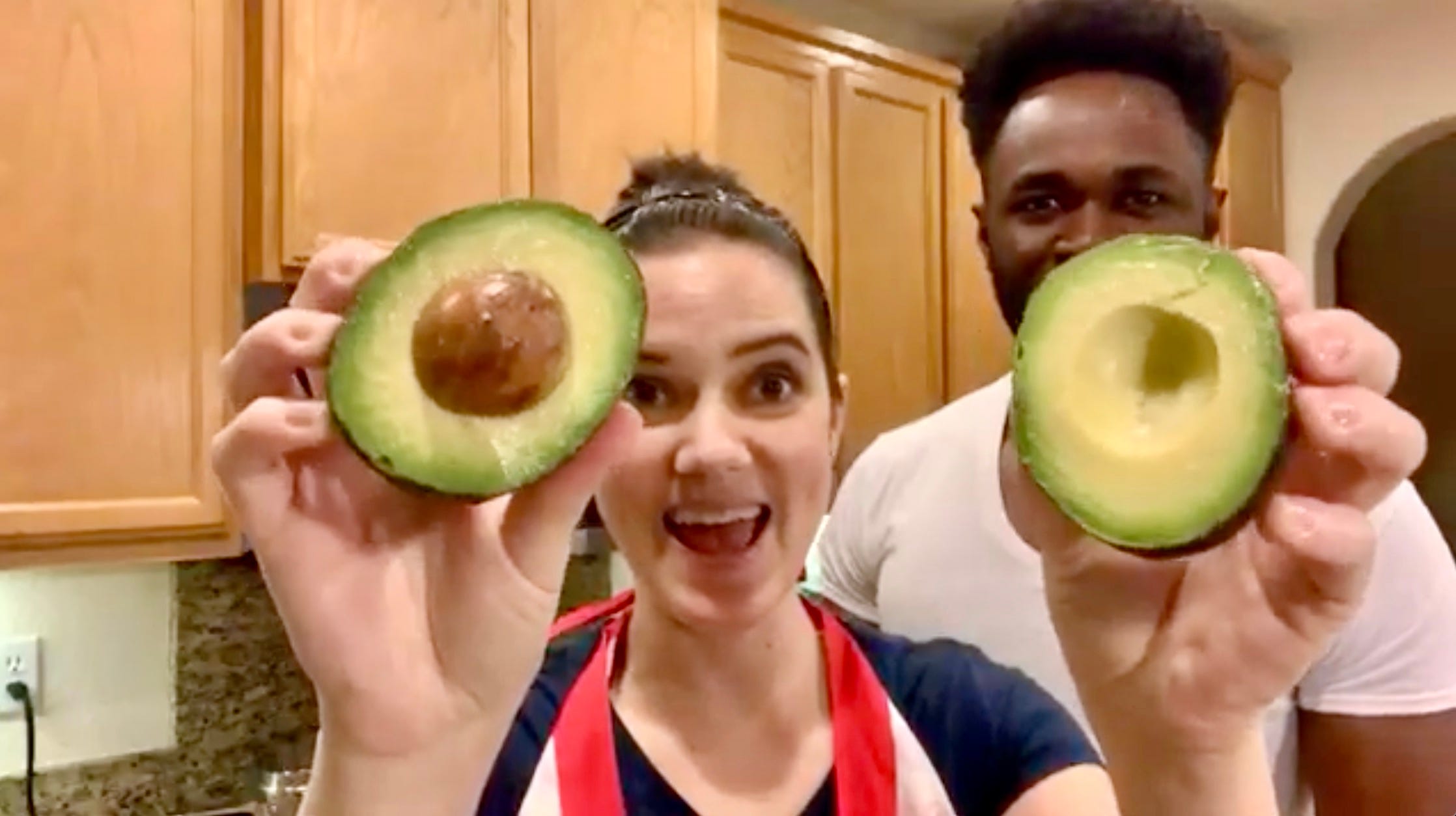 Why You Should Eat Avocado Everyday! Health Benefits of Avocado In