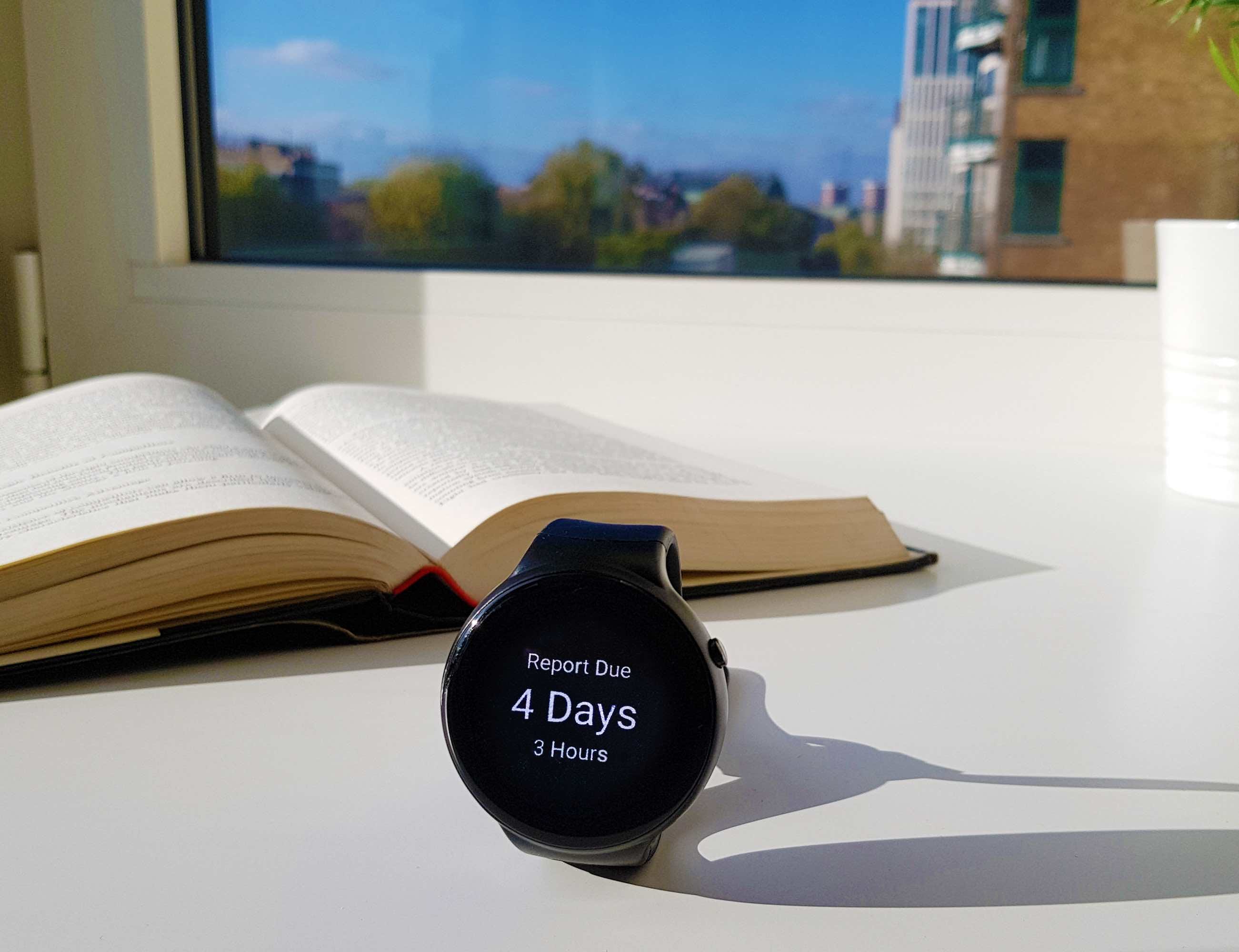 9 Useful gadgets to make you more productive at work by Gadget Flow